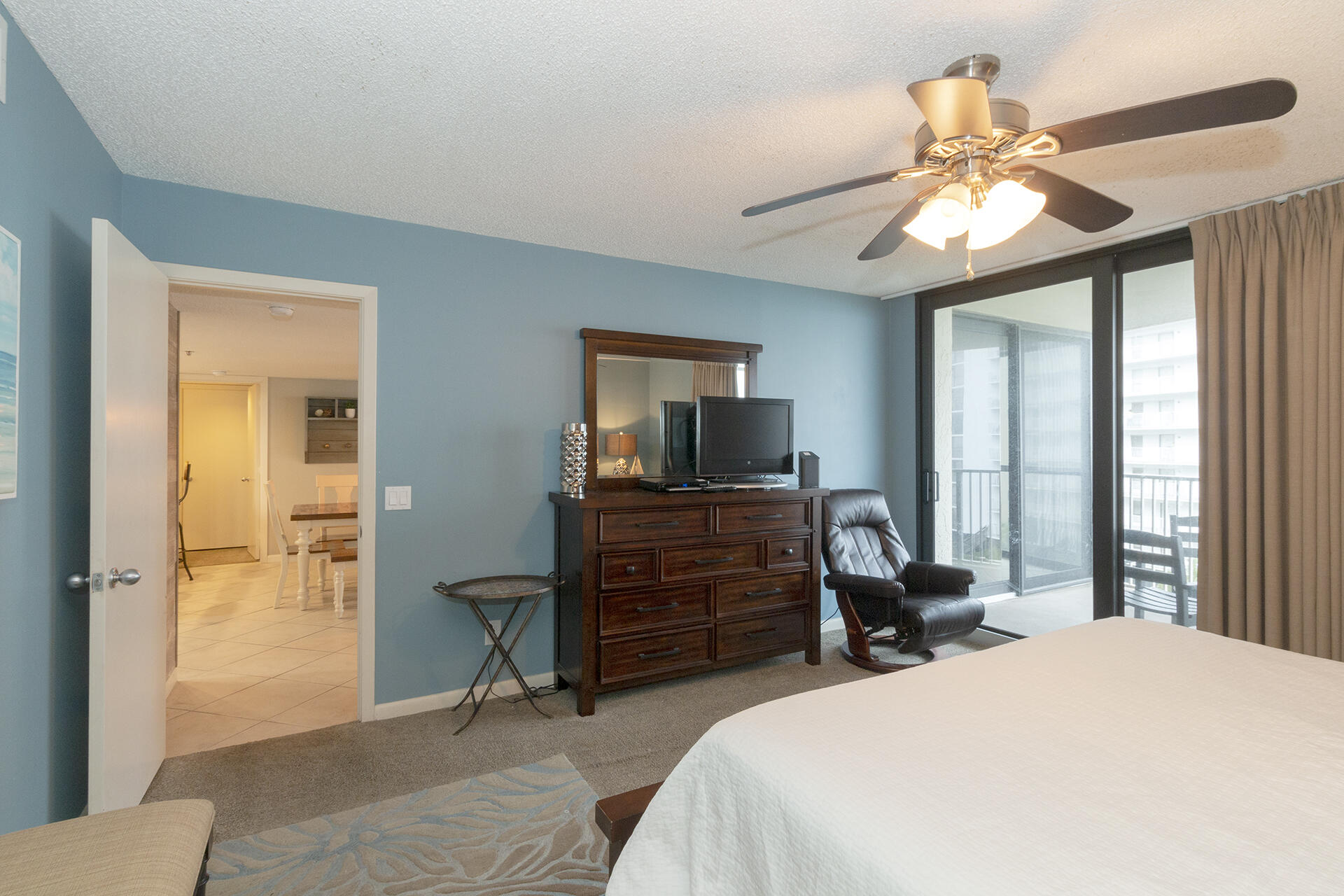 MAINSAIL CONDO PH 5 - Residential