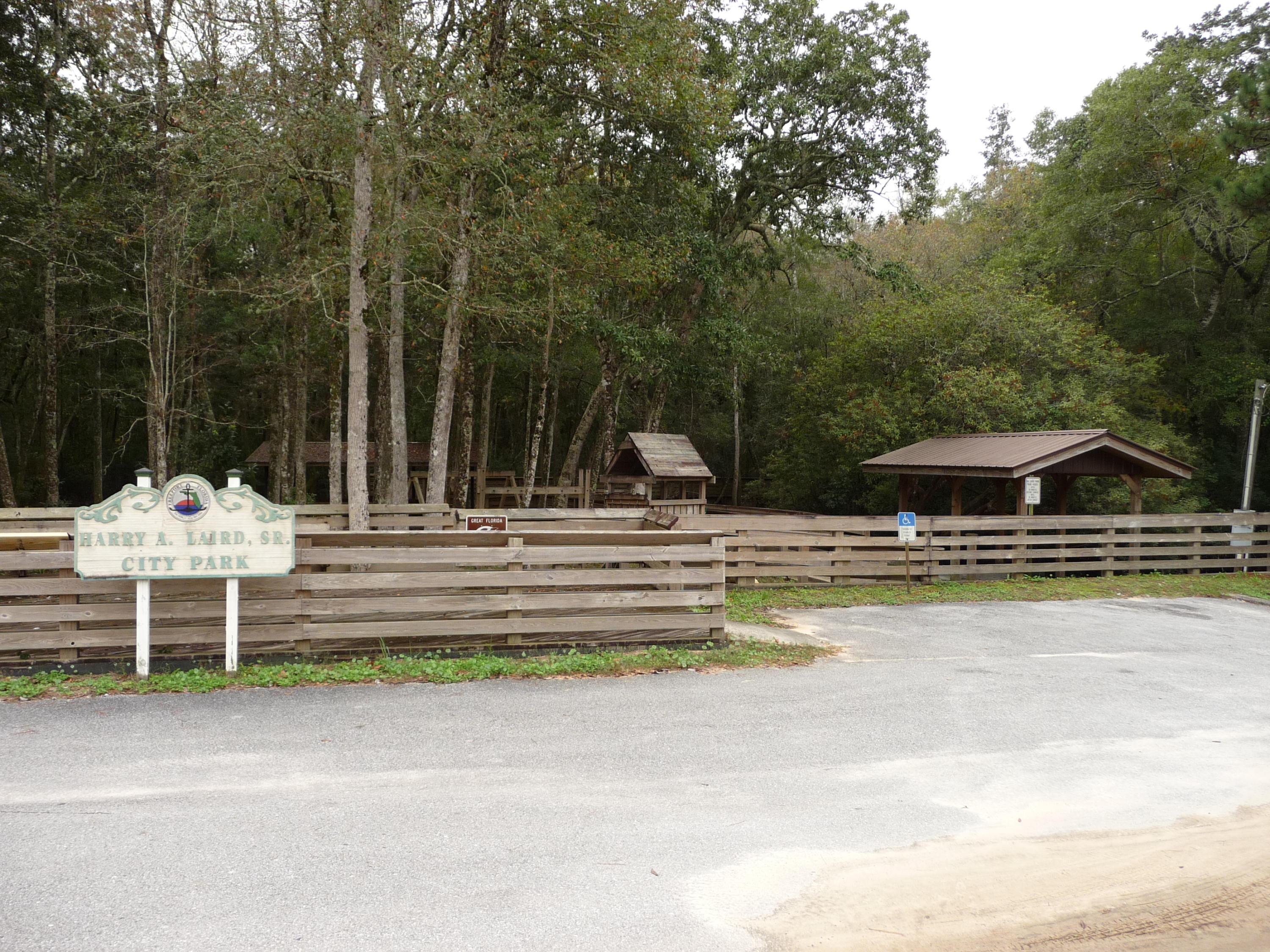 Sadlers unrecorded - Land