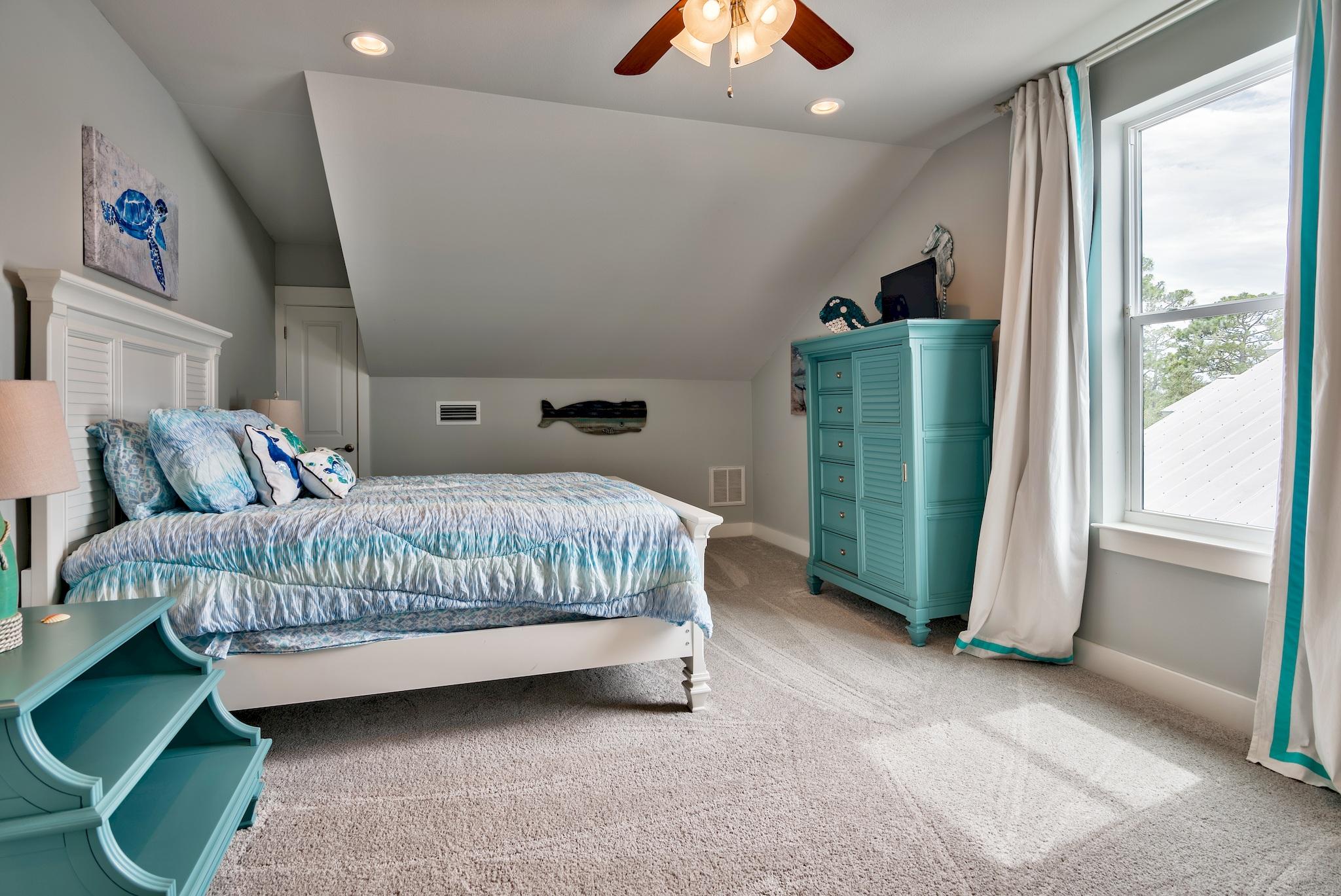 HIDDEN GROVE - Residential