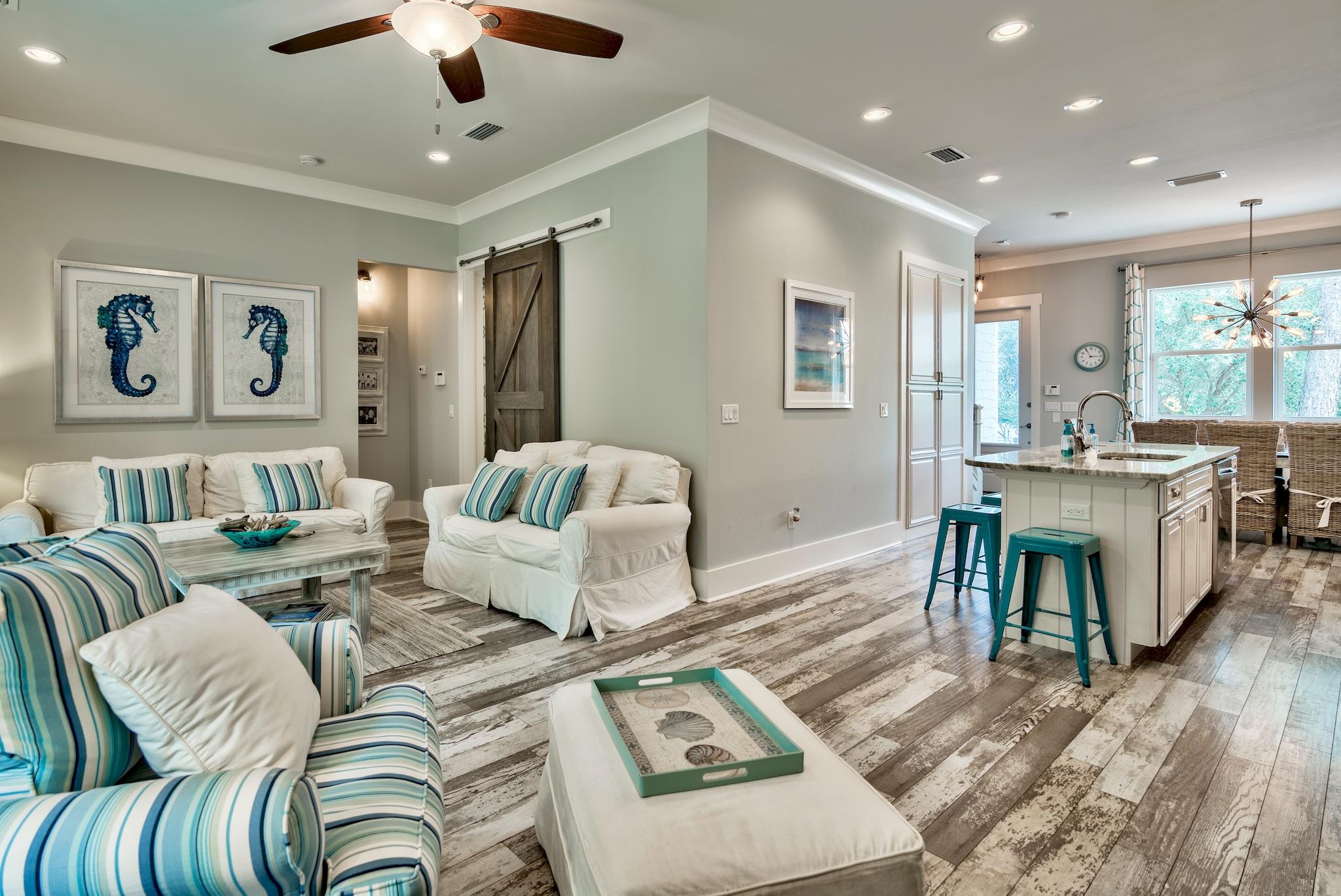 HIDDEN GROVE - Residential