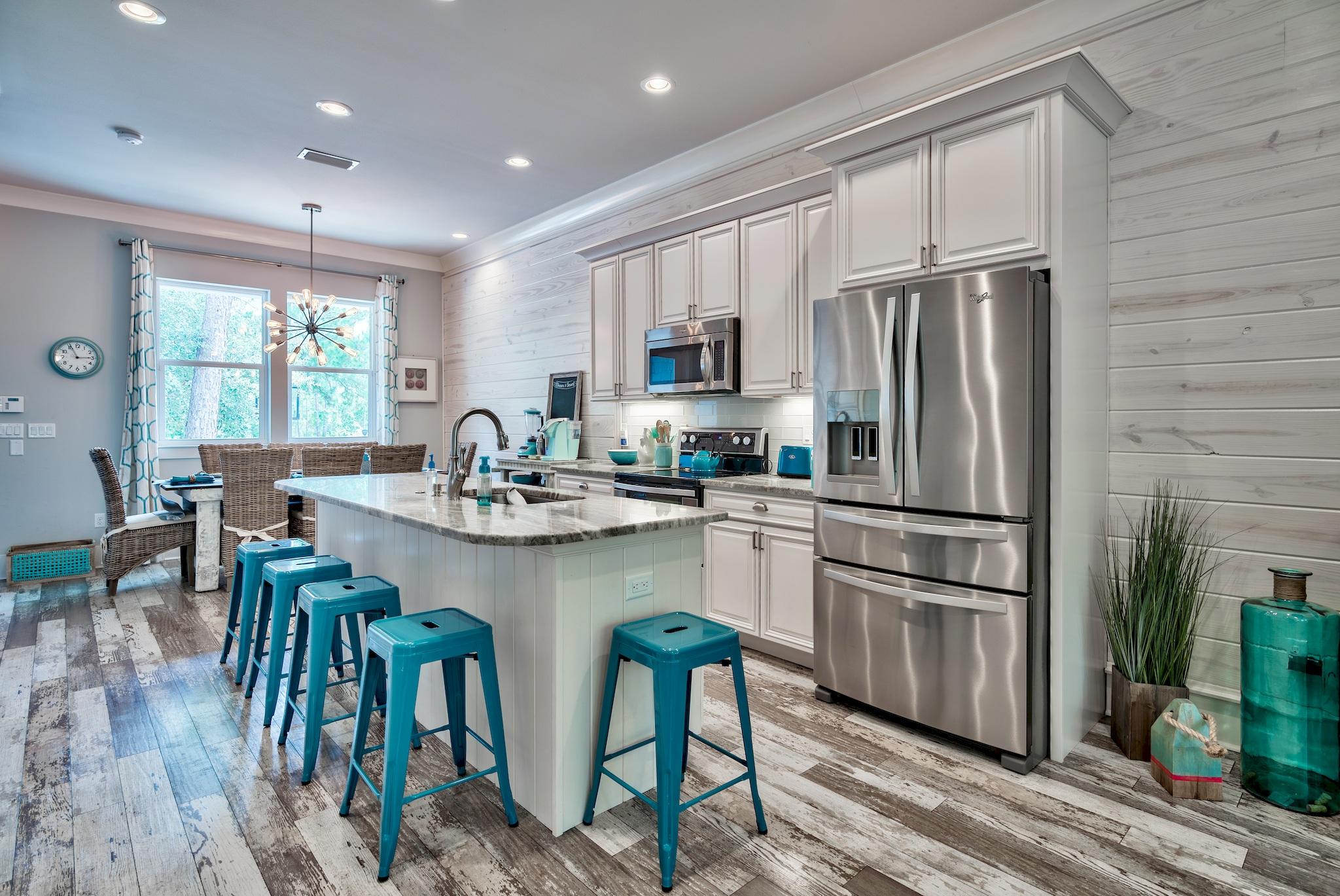 HIDDEN GROVE - Residential