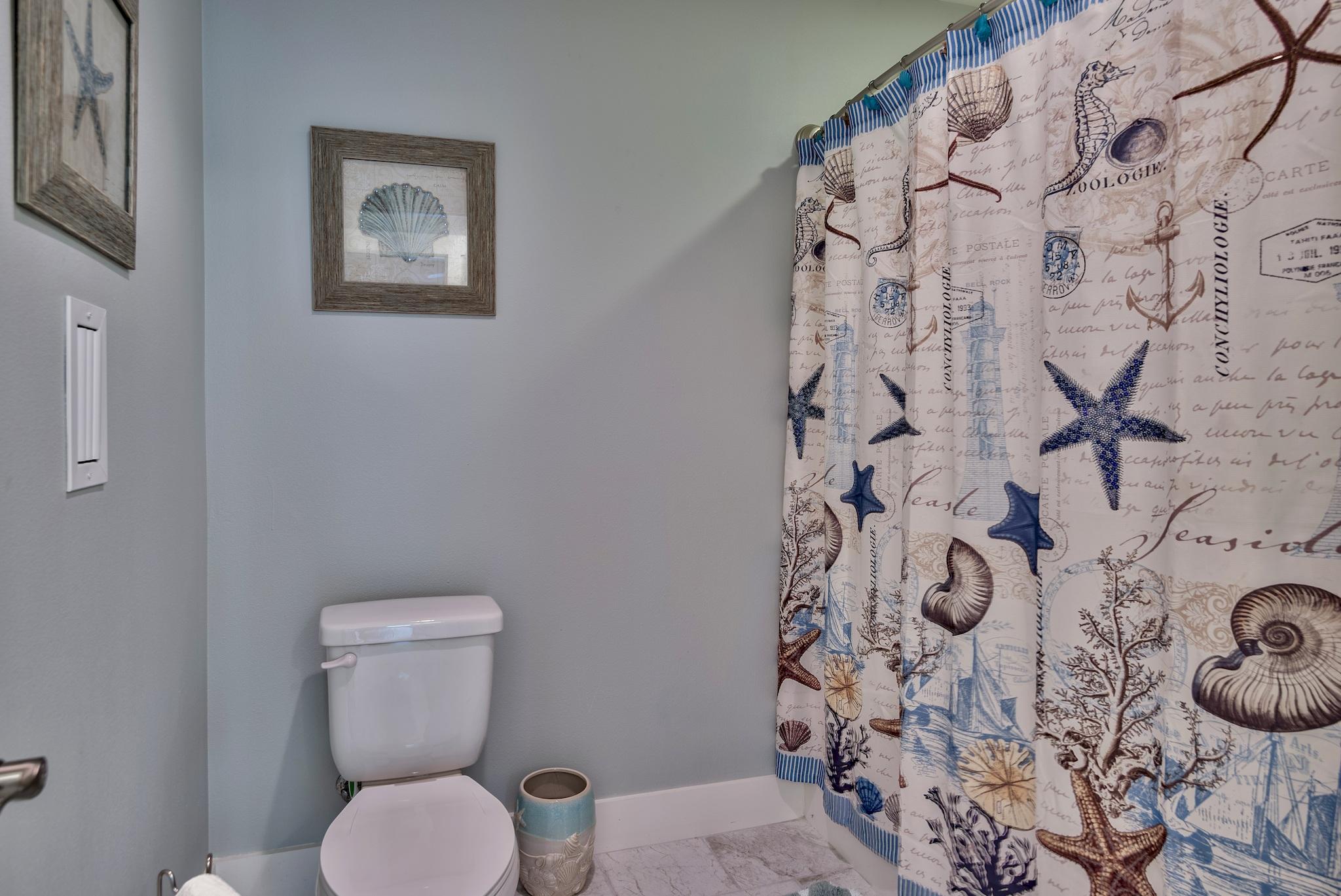 HIDDEN GROVE - Residential