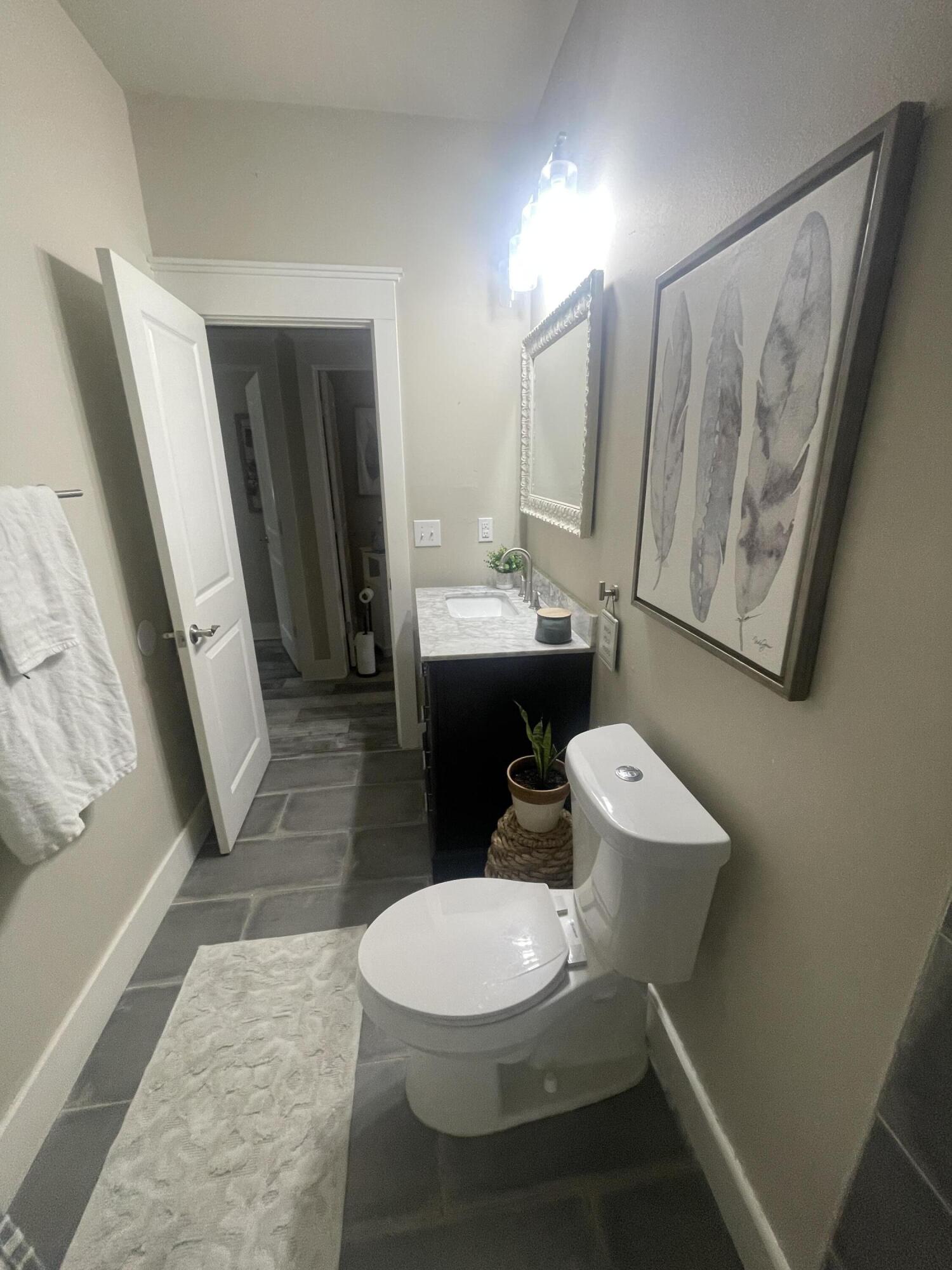 TOWN OF SANTA ROSA - Residential Lease