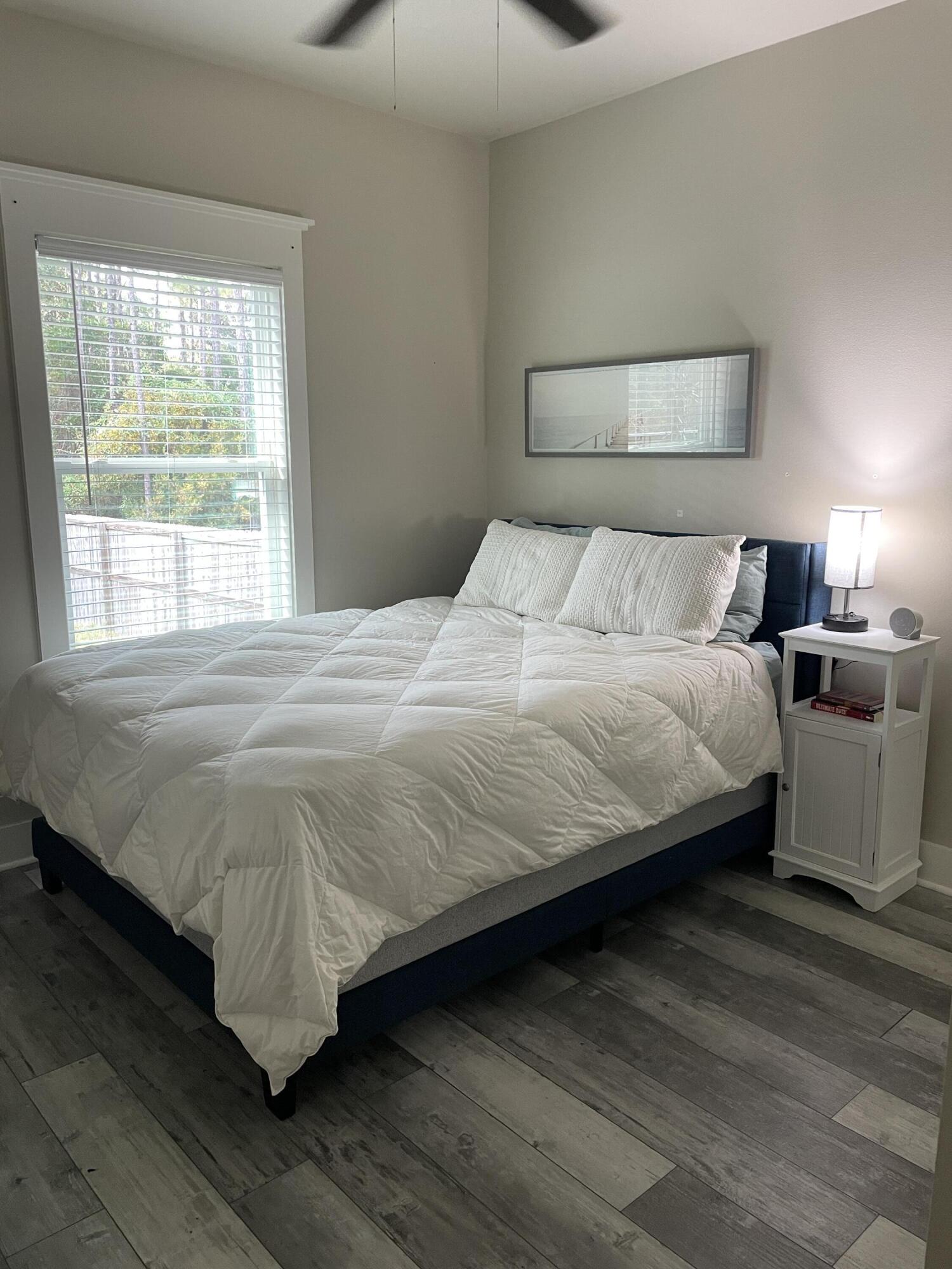 TOWN OF SANTA ROSA - Residential Lease