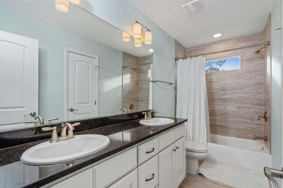 CARONDOLET T/H - Residential Lease