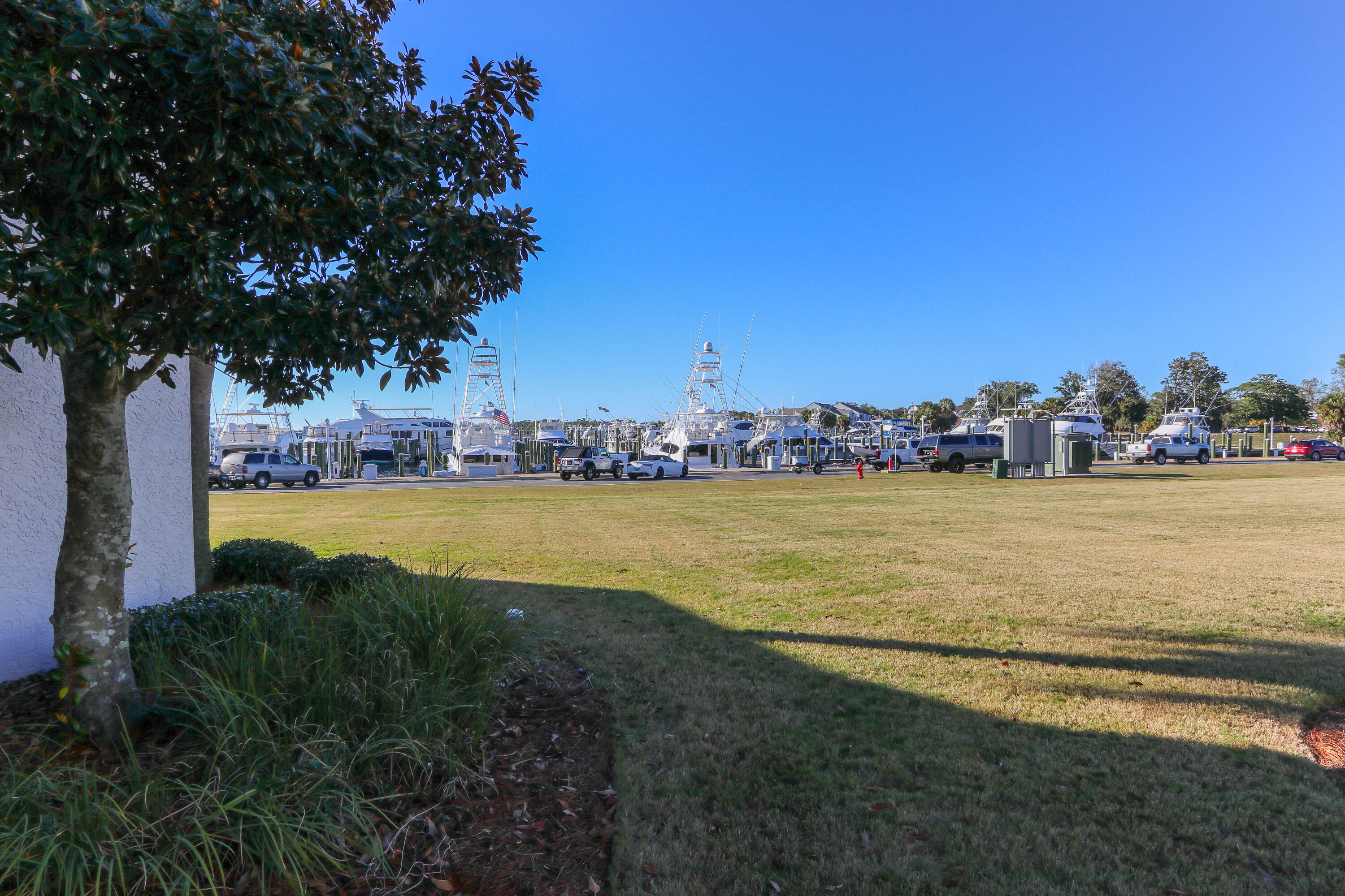 BAY POINT HARBOUR - Residential