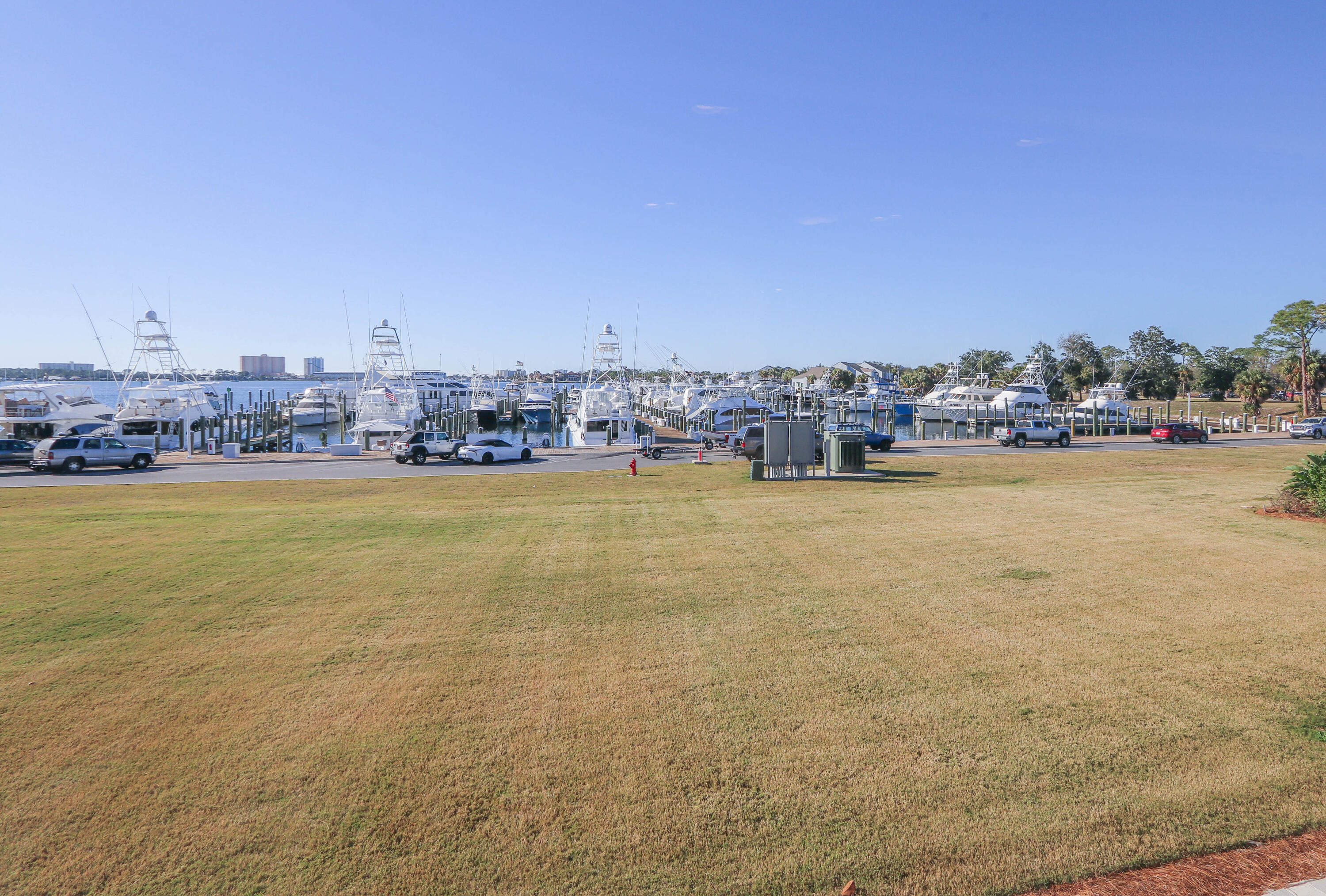 BAY POINT HARBOUR - Residential