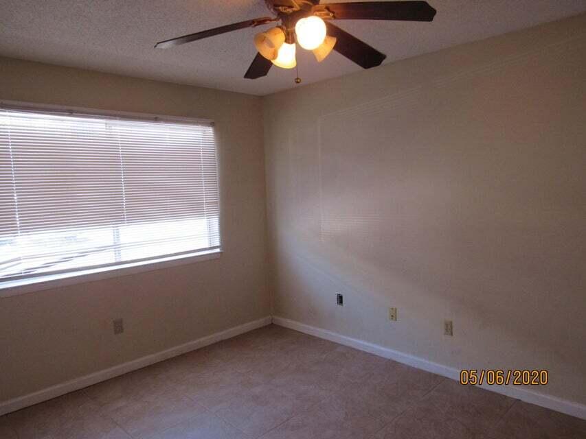COLLEGE PARK CONDO - Residential Lease
