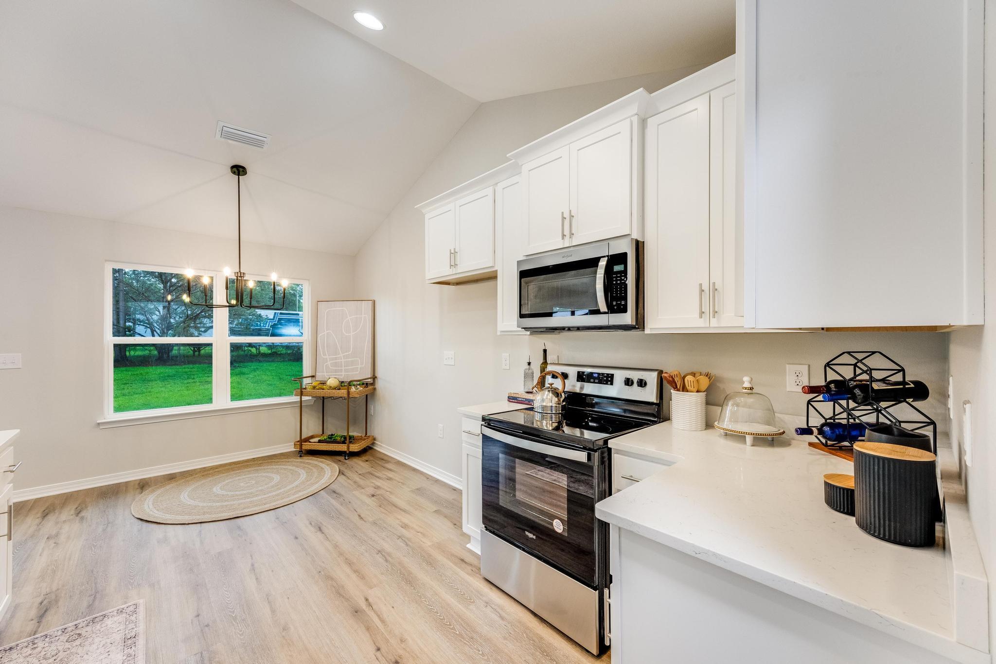 SPRING HOLLOW ESTATES - Residential