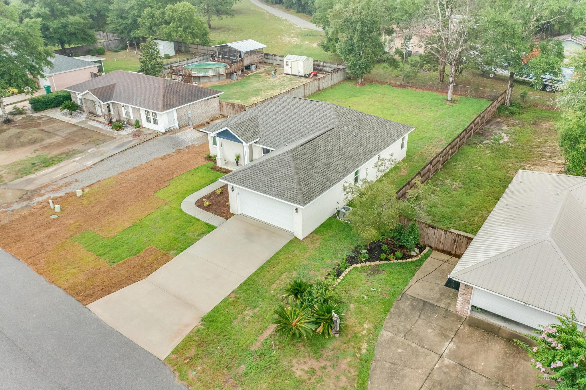 SPRING HOLLOW ESTATES - Residential