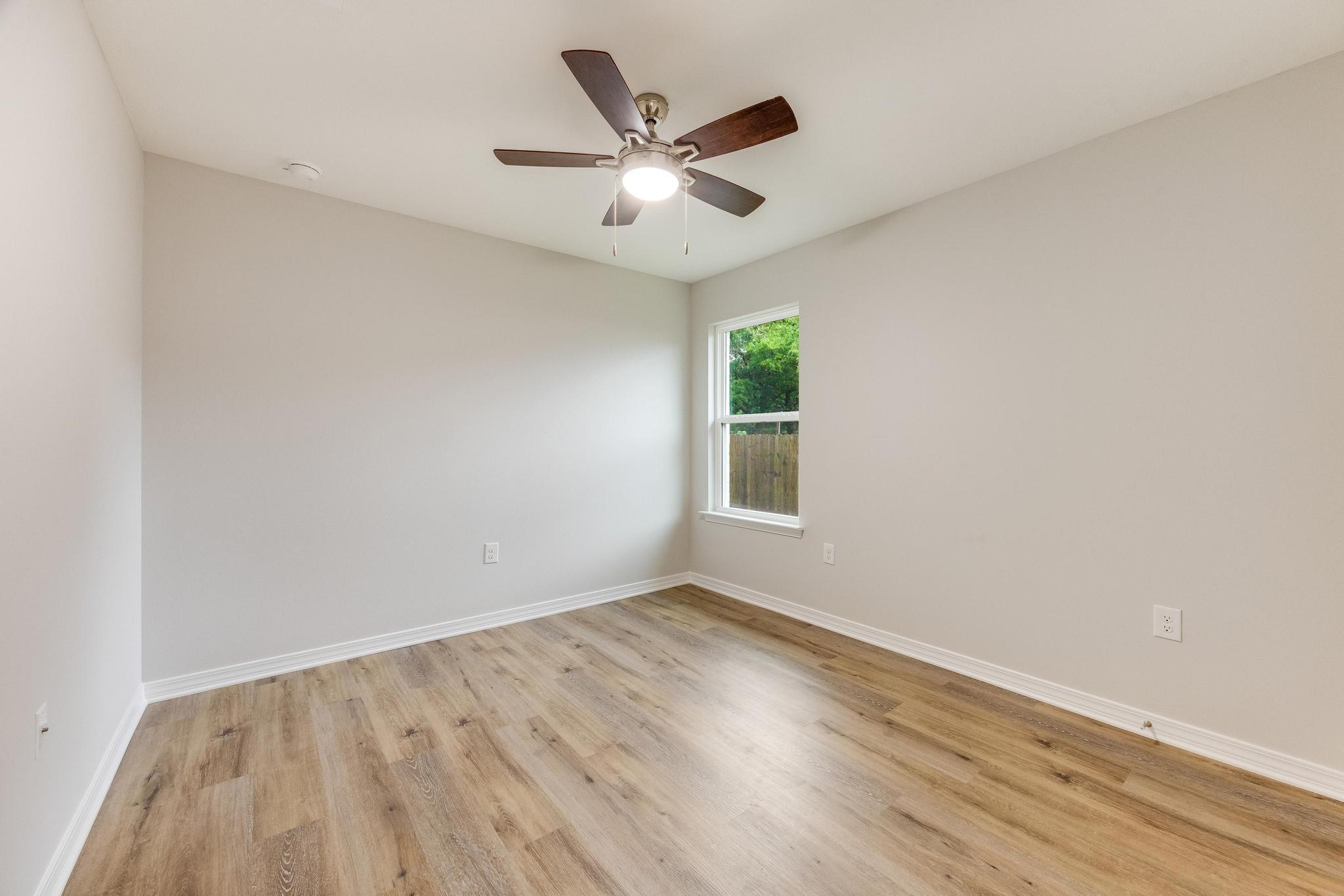 SPRING HOLLOW ESTATES - Residential