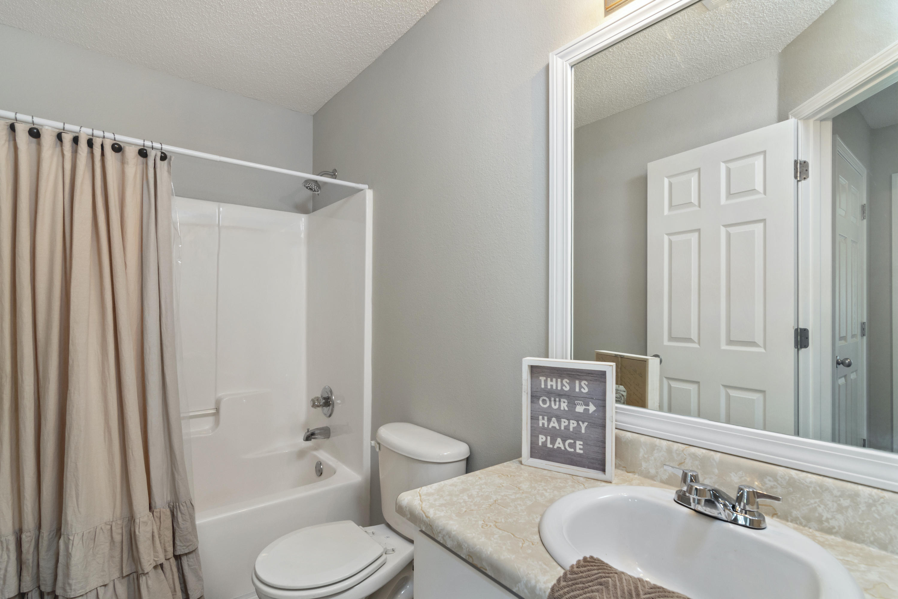 LEE FARMS PH I - Residential