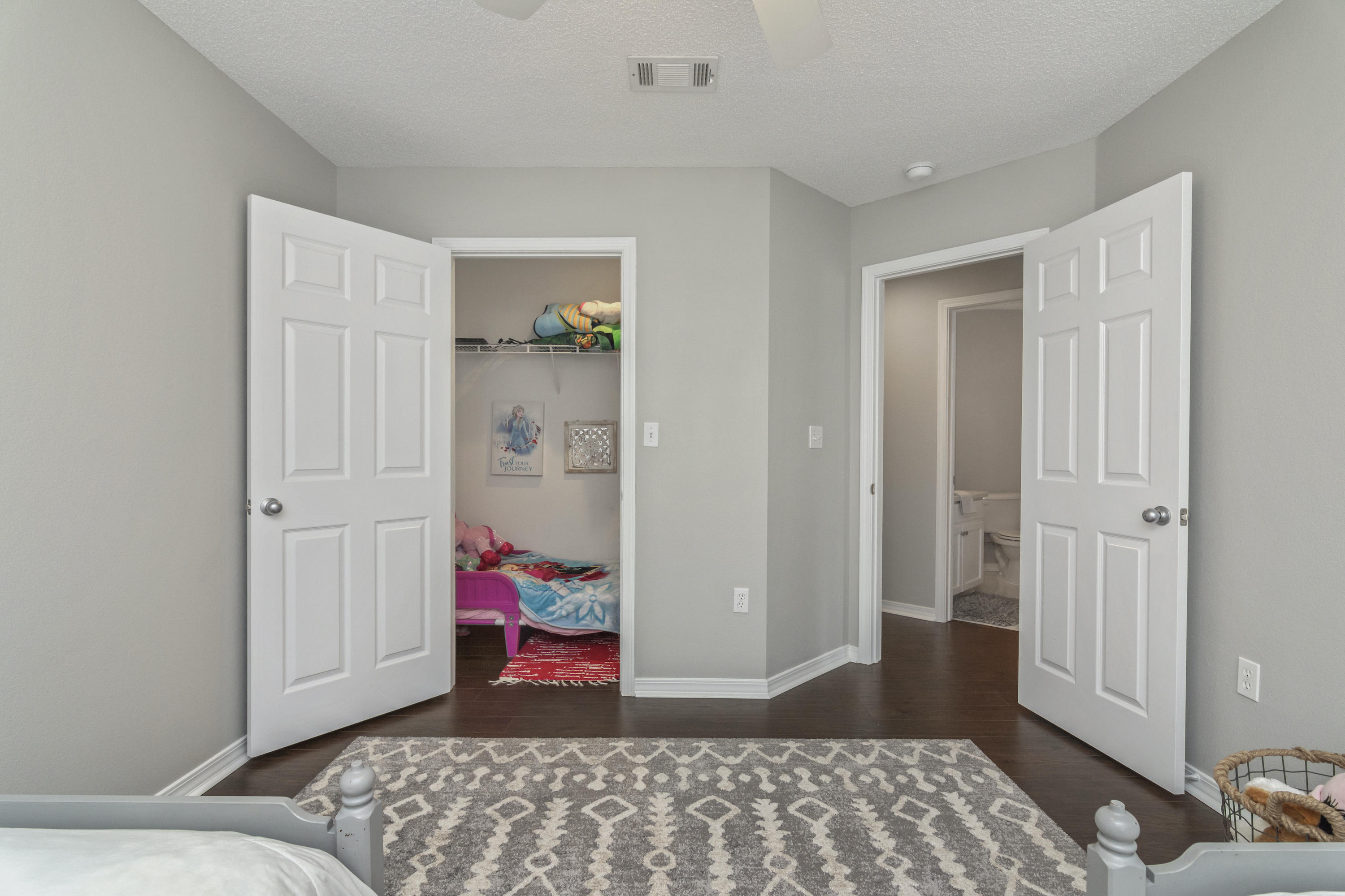 LEE FARMS PH I - Residential