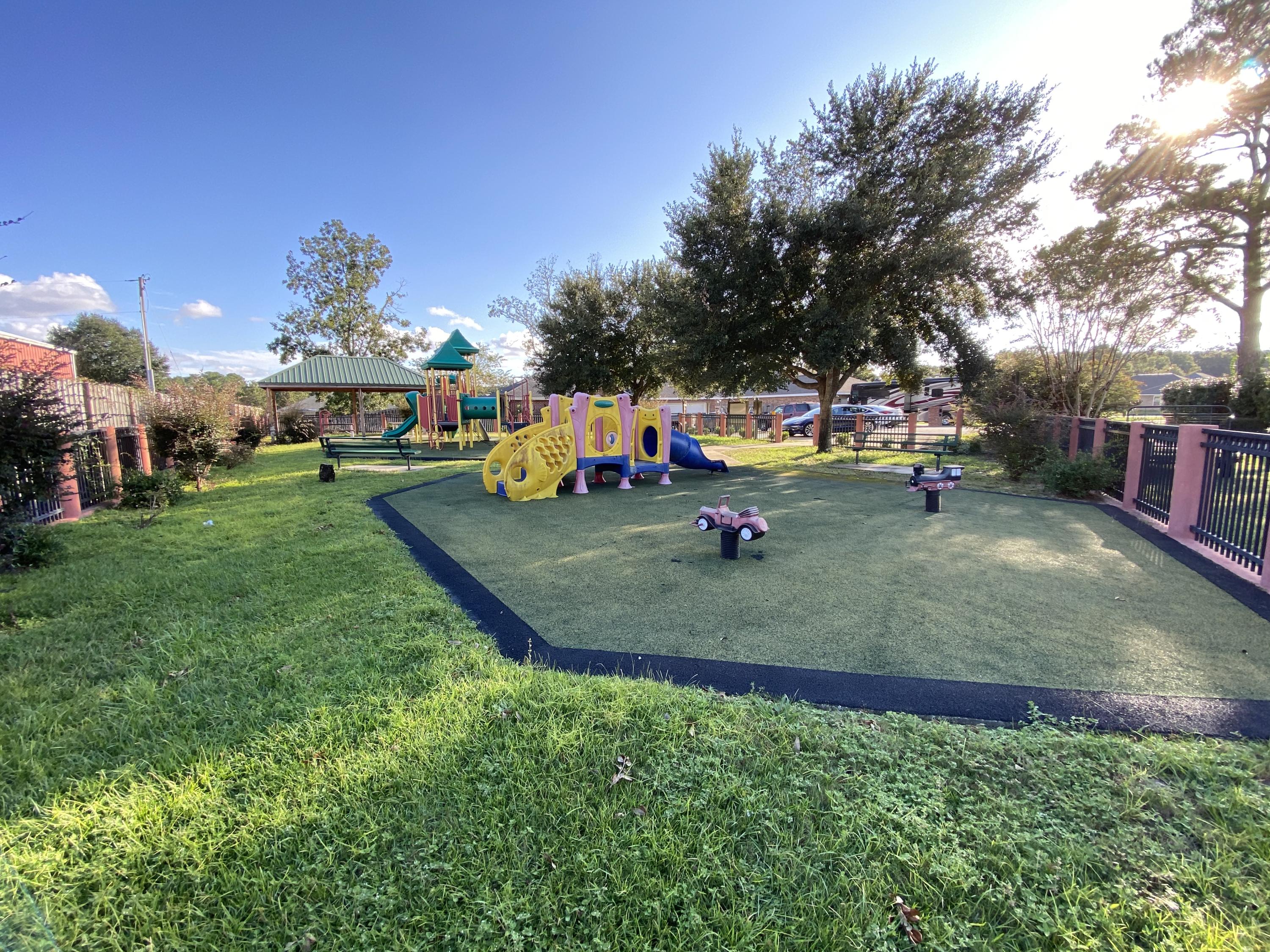 LEE FARMS PH I - Residential