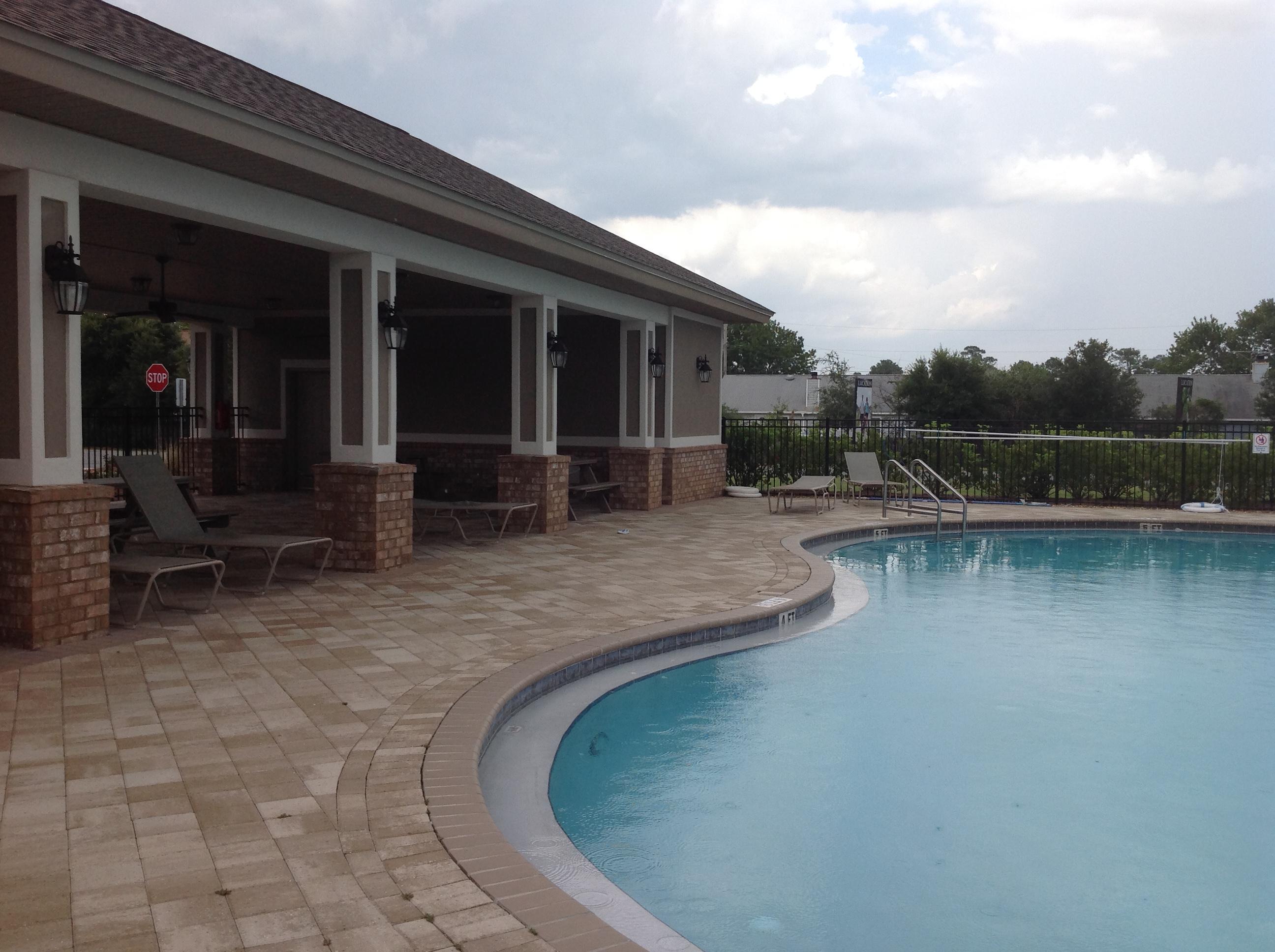 RESERVE POINTE - Residential Lease