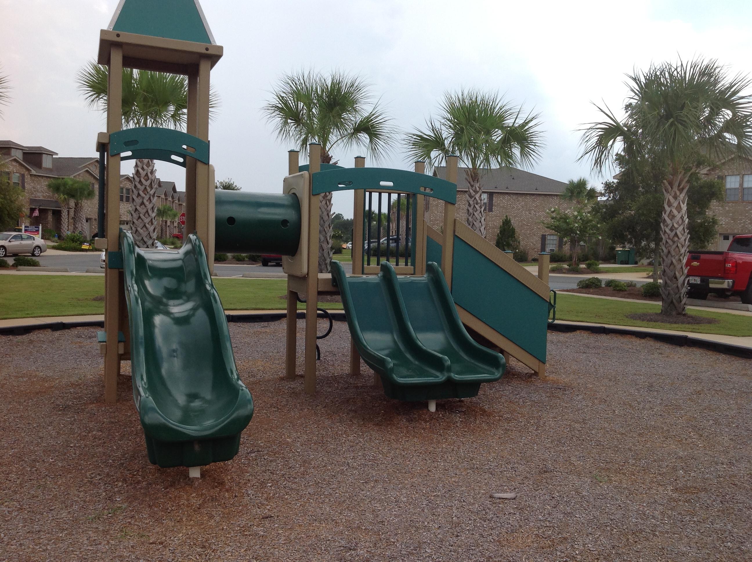 RESERVE POINTE - Residential Lease