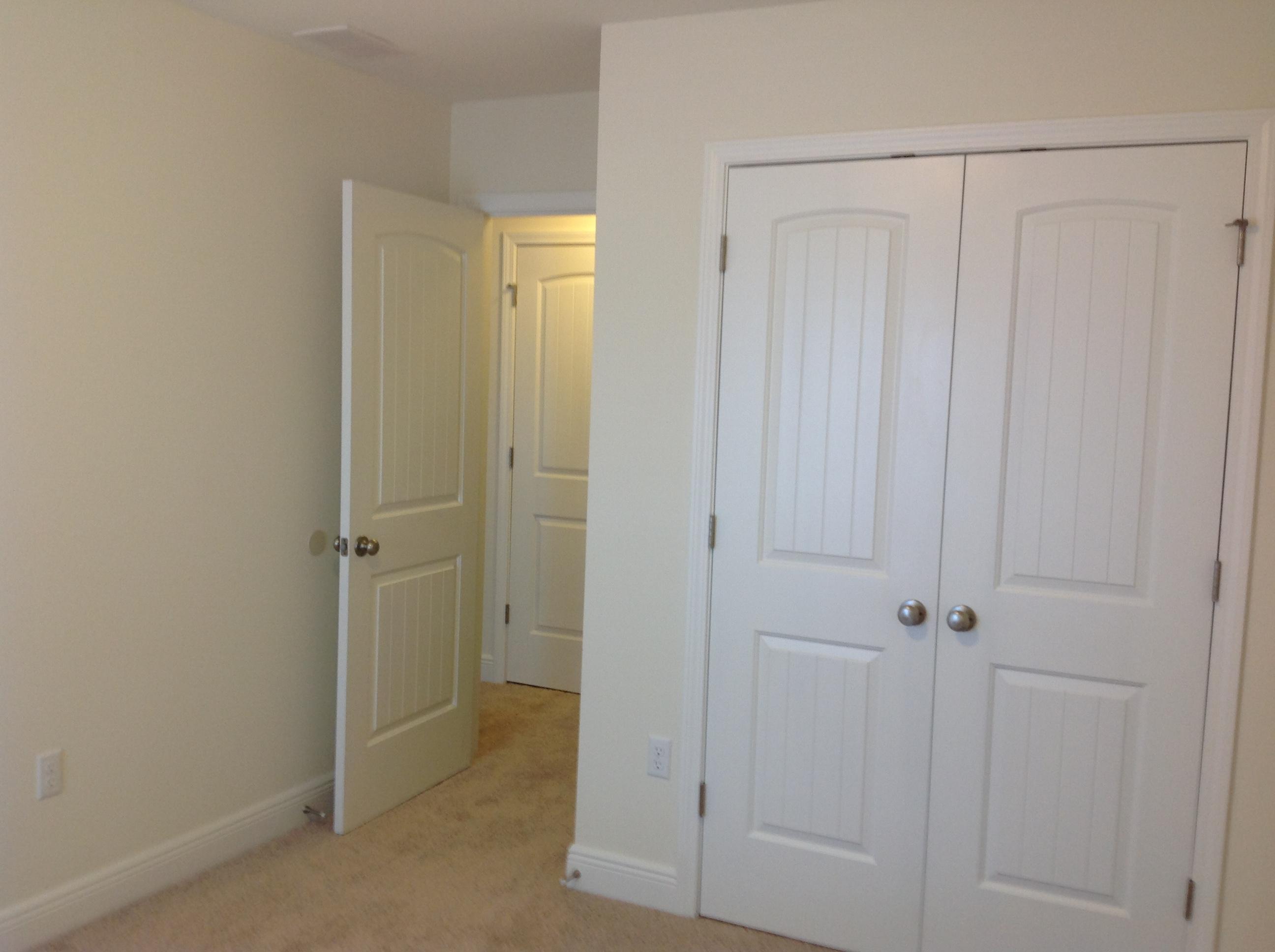 RESERVE POINTE - Residential Lease