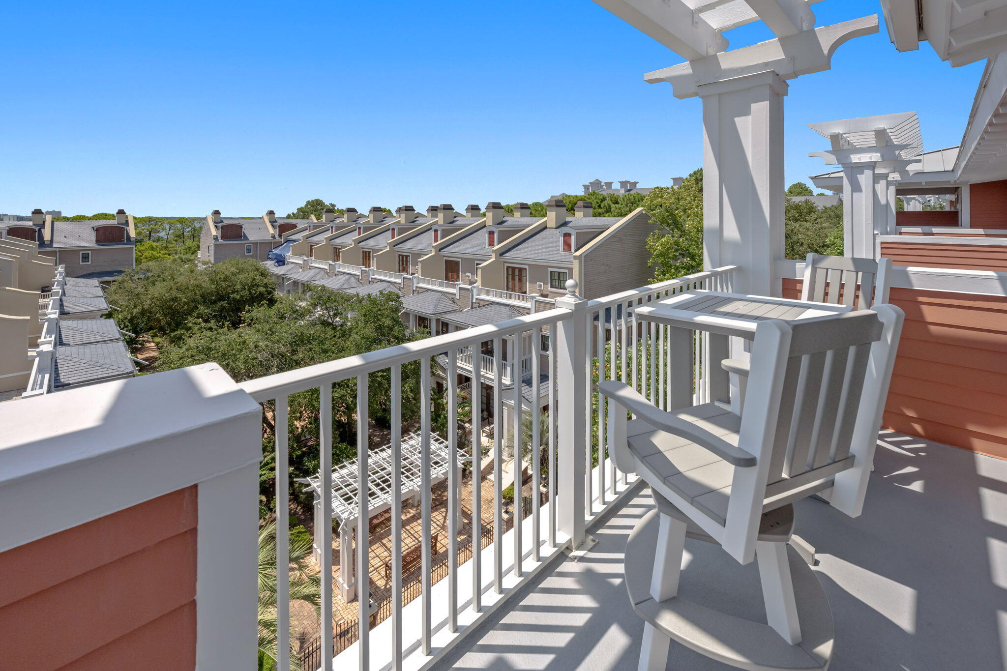 MARKET STREET INN - Residential