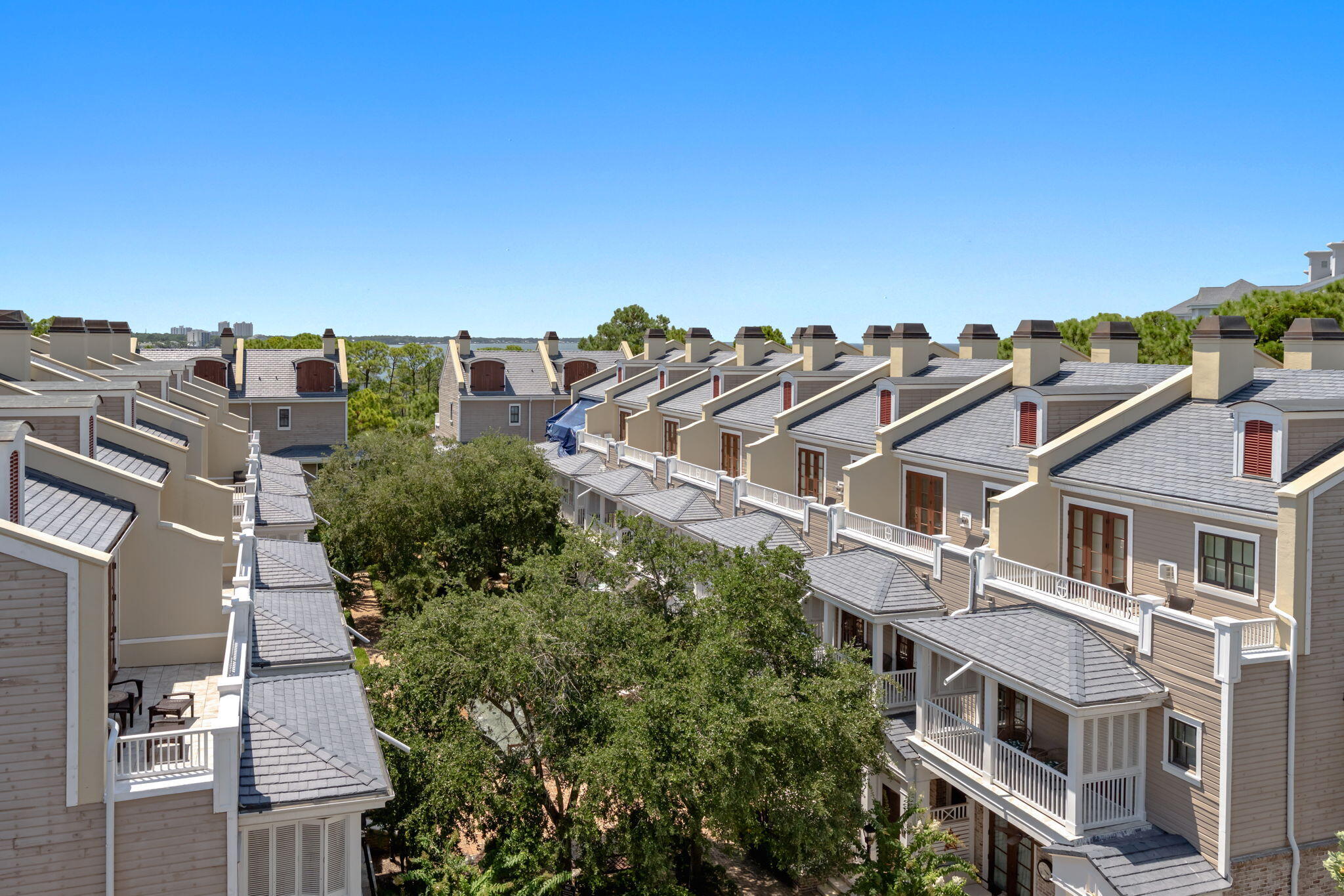 MARKET STREET INN - Residential