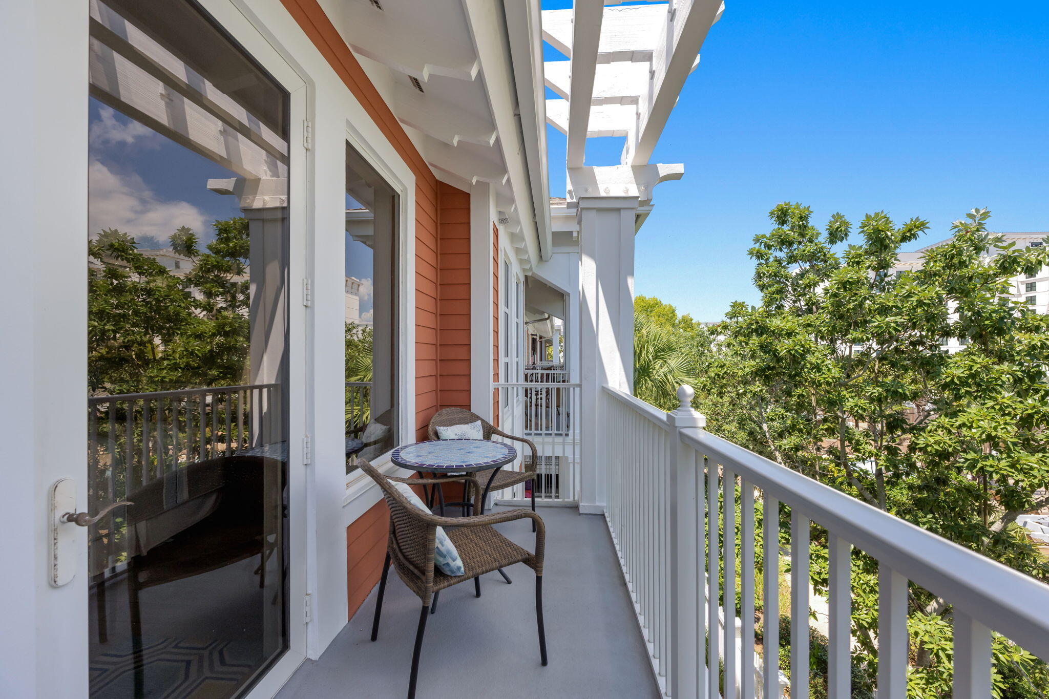 MARKET STREET INN - Residential