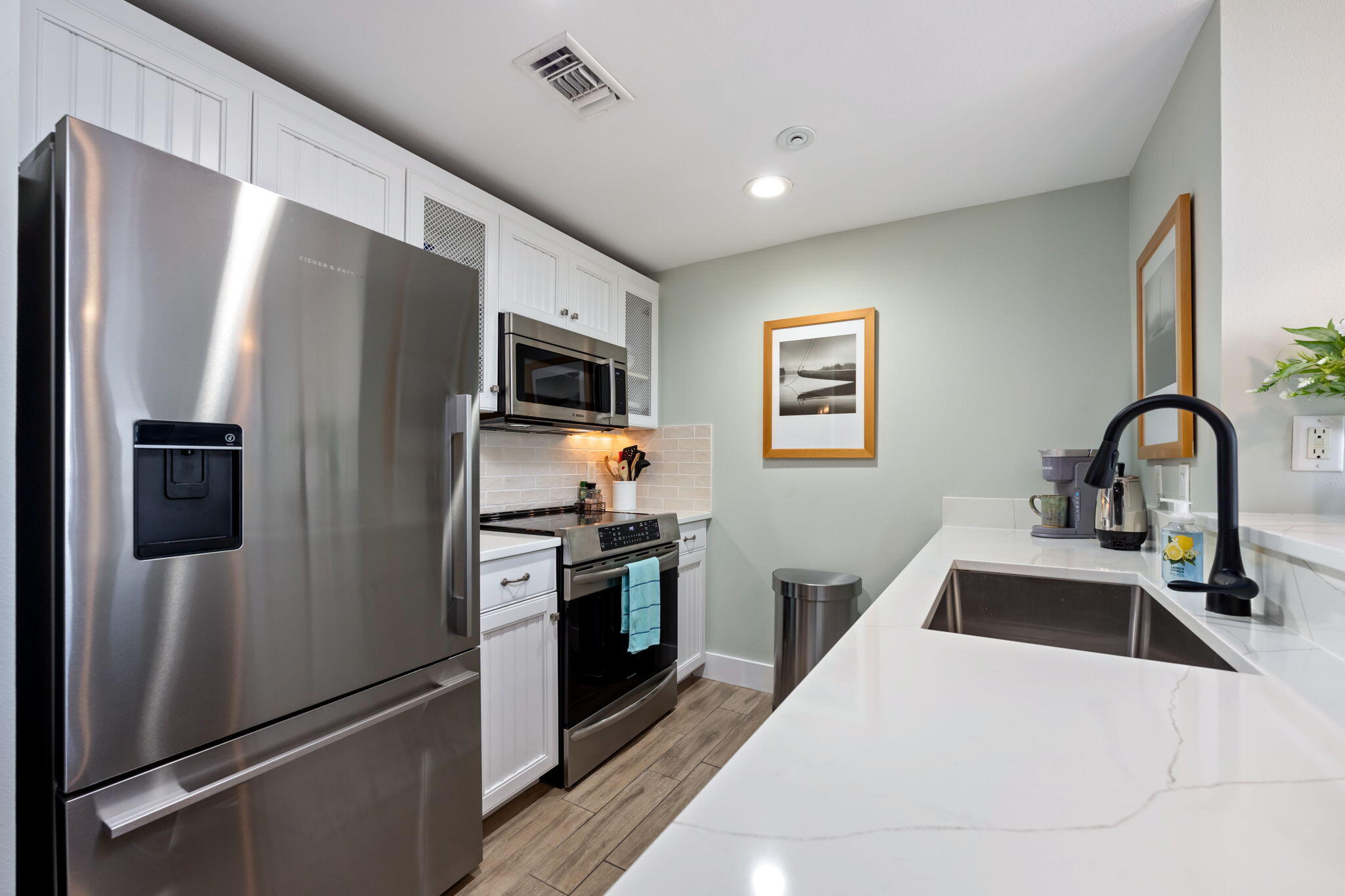 MARKET STREET INN - Residential