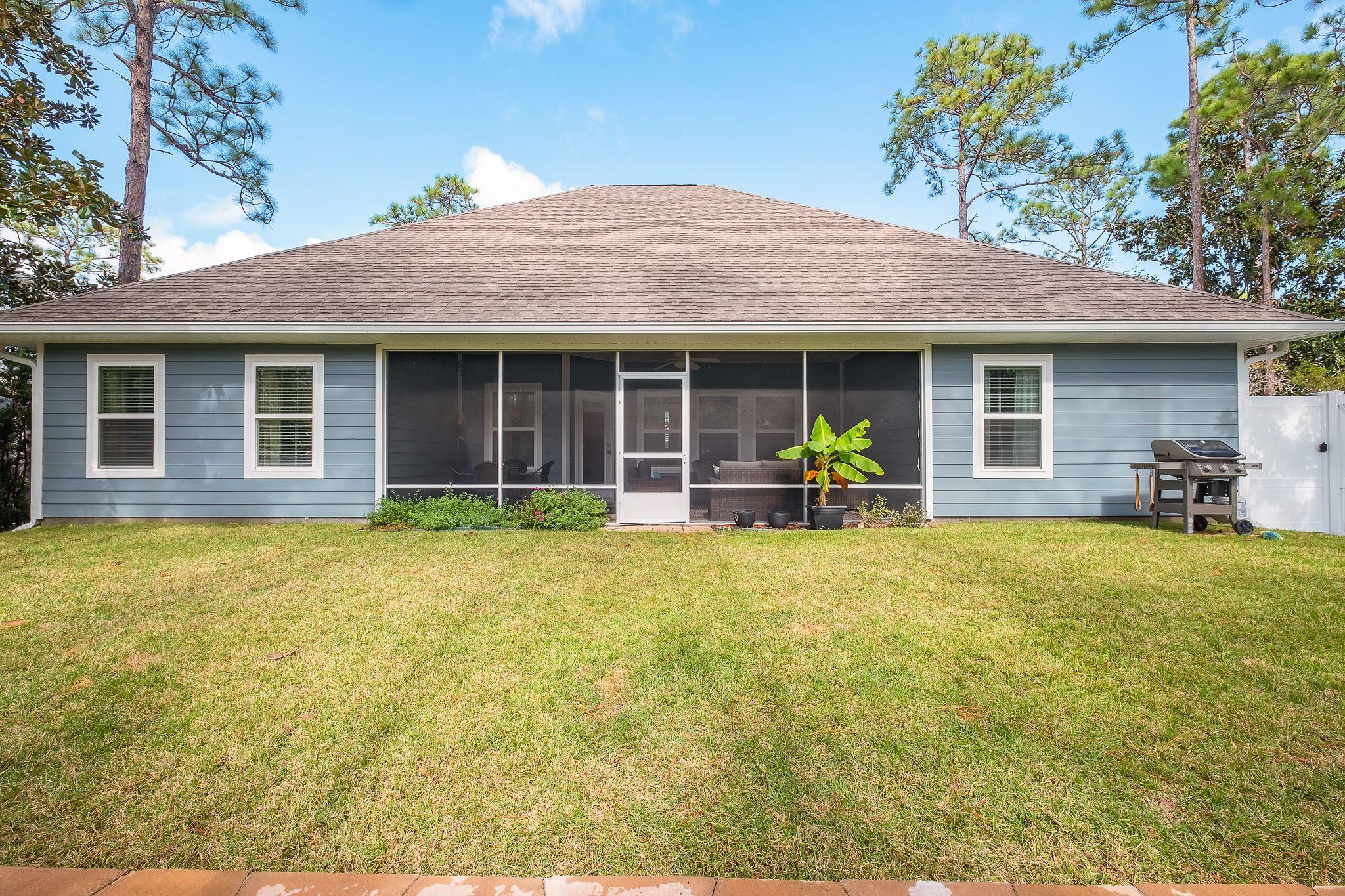 MUSSETT BAYOU MANOR - Residential
