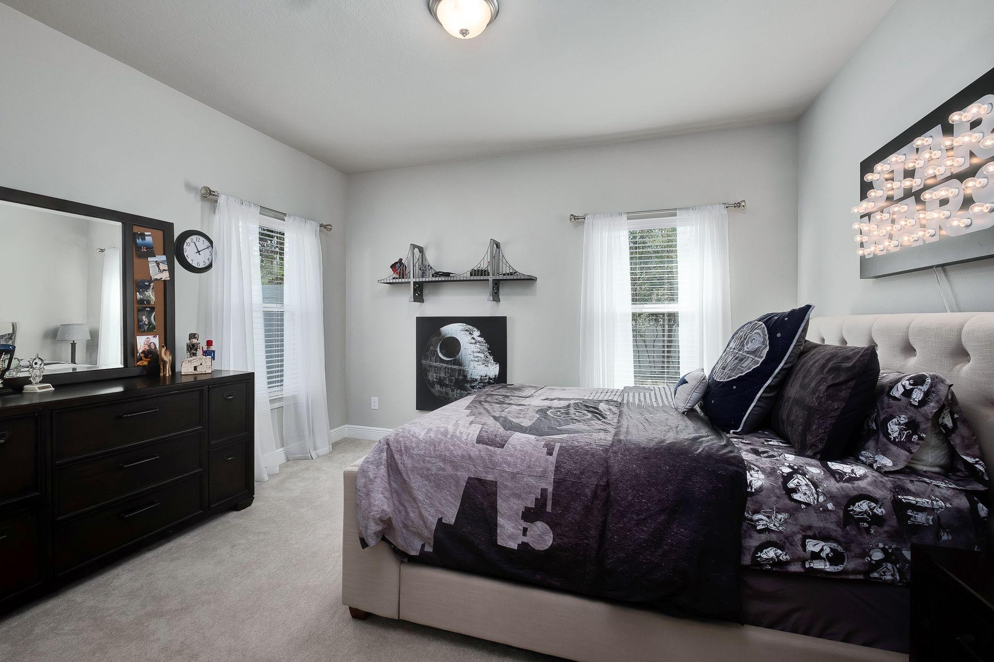 MUSSETT BAYOU MANOR - Residential