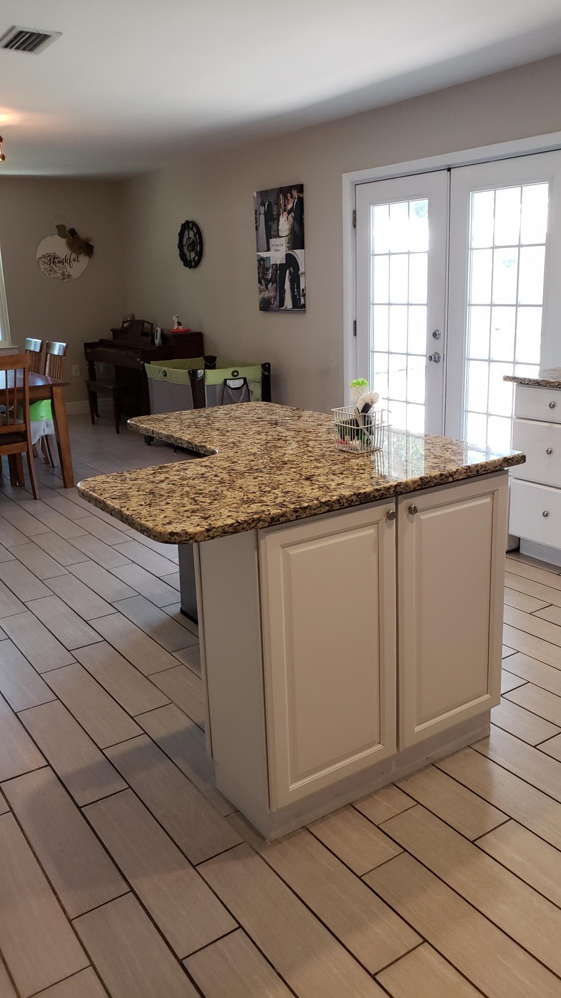 VALPARAISO PINECREST 6 - Residential