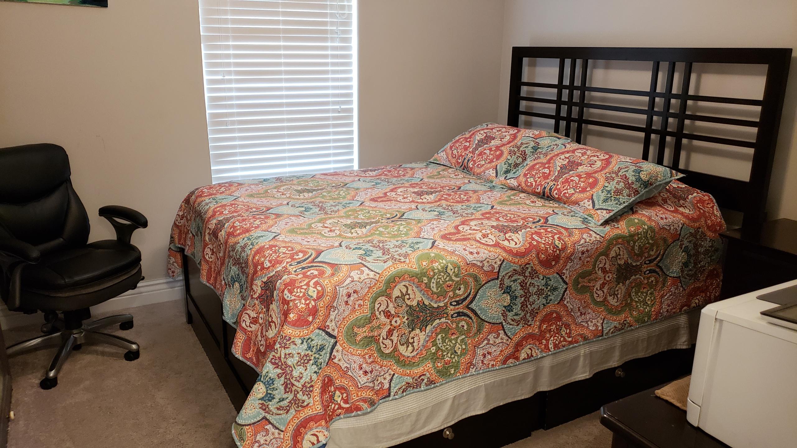 VALPARAISO PINECREST 6 - Residential