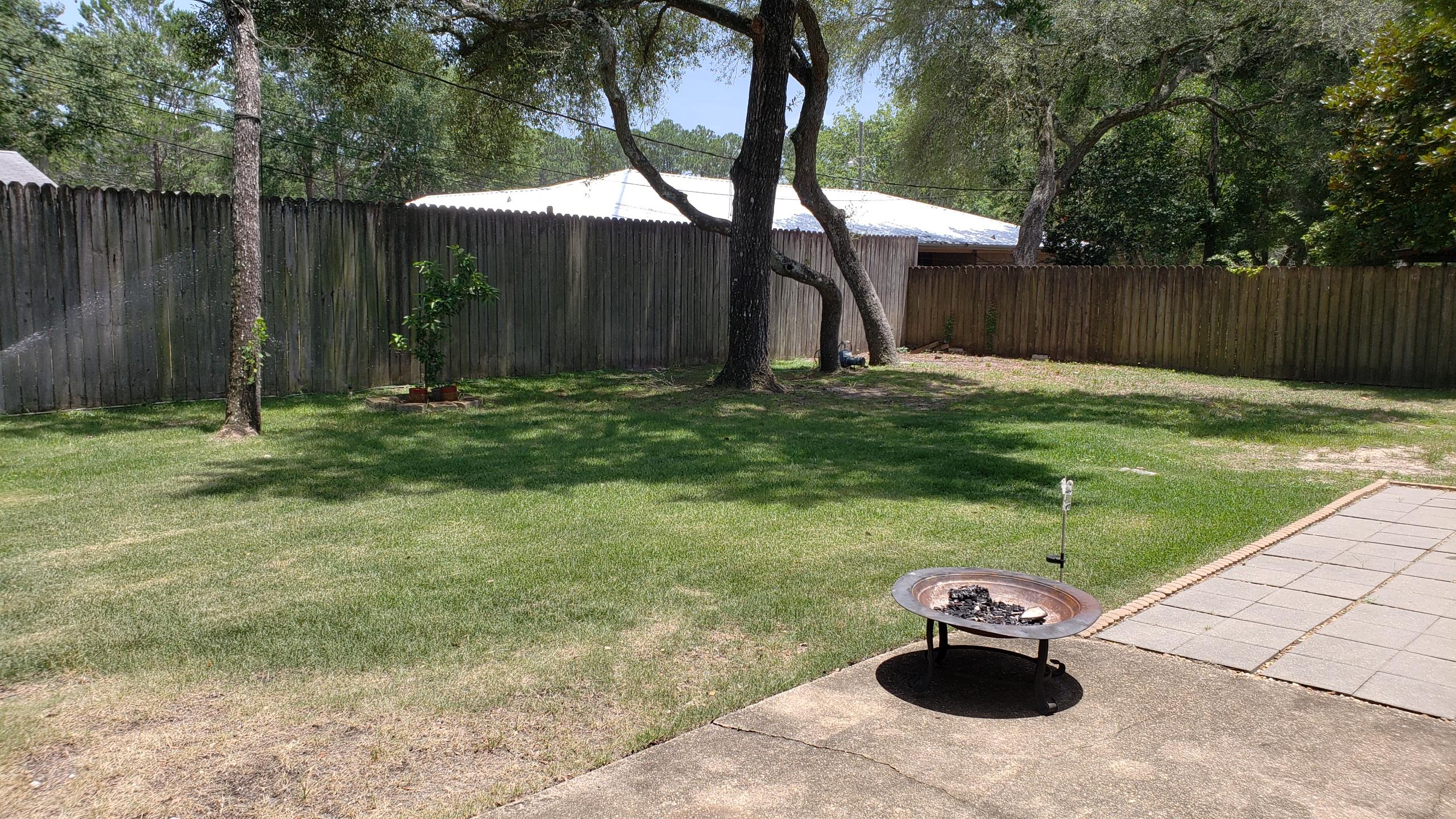 VALPARAISO PINECREST 6 - Residential