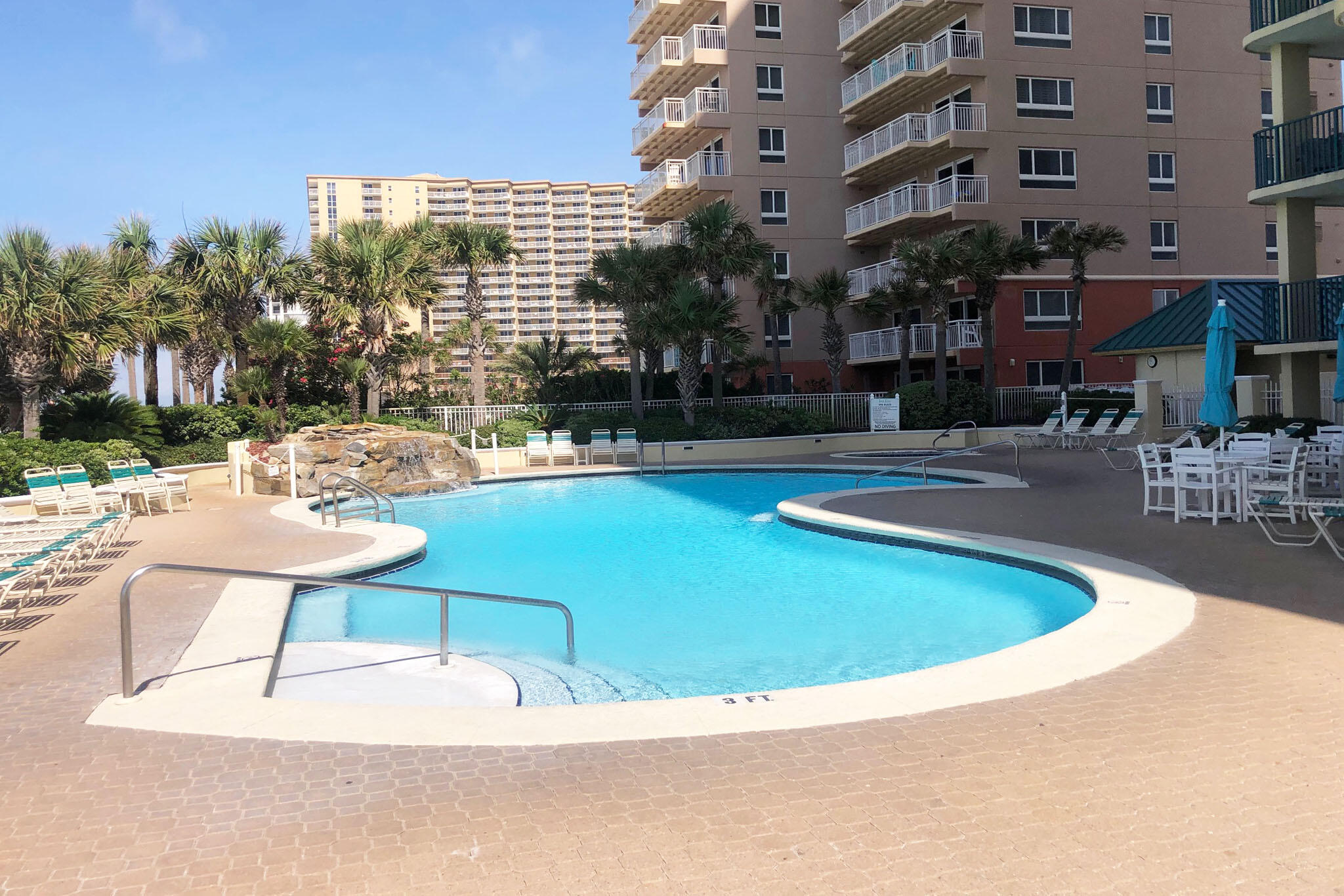 JADE EAST TOWERS CONDO - Residential