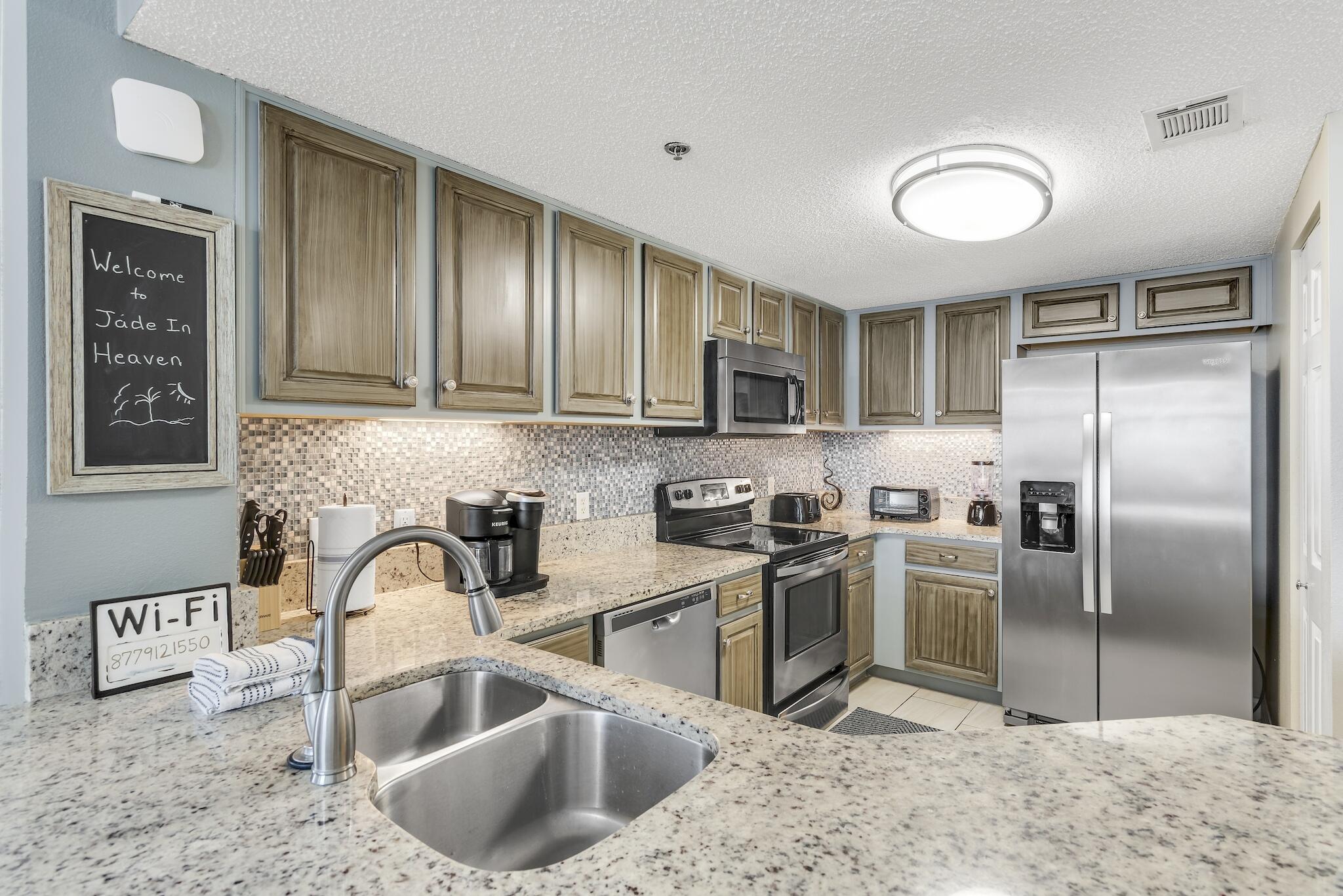 JADE EAST TOWERS CONDO - Residential