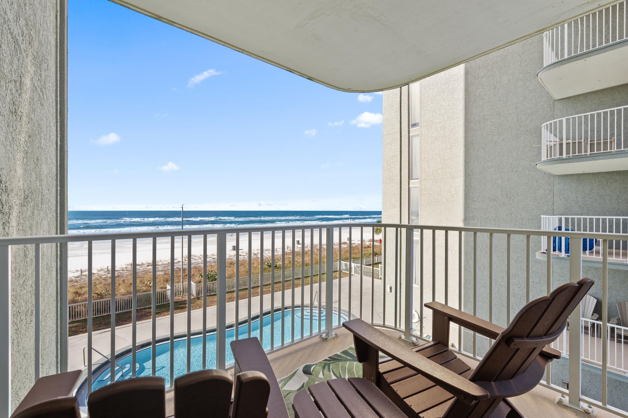 LONG BEACH - Residential