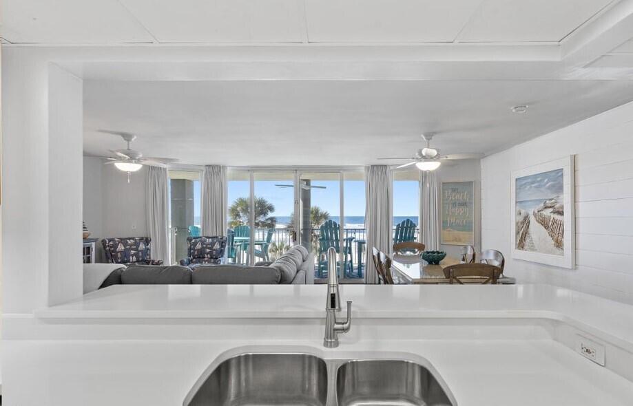 LONG BEACH - Residential