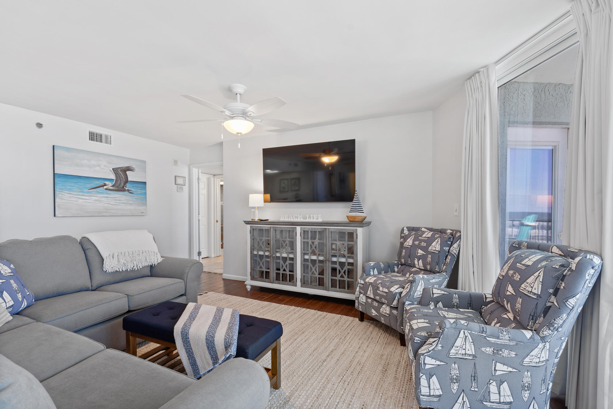 LONG BEACH - Residential