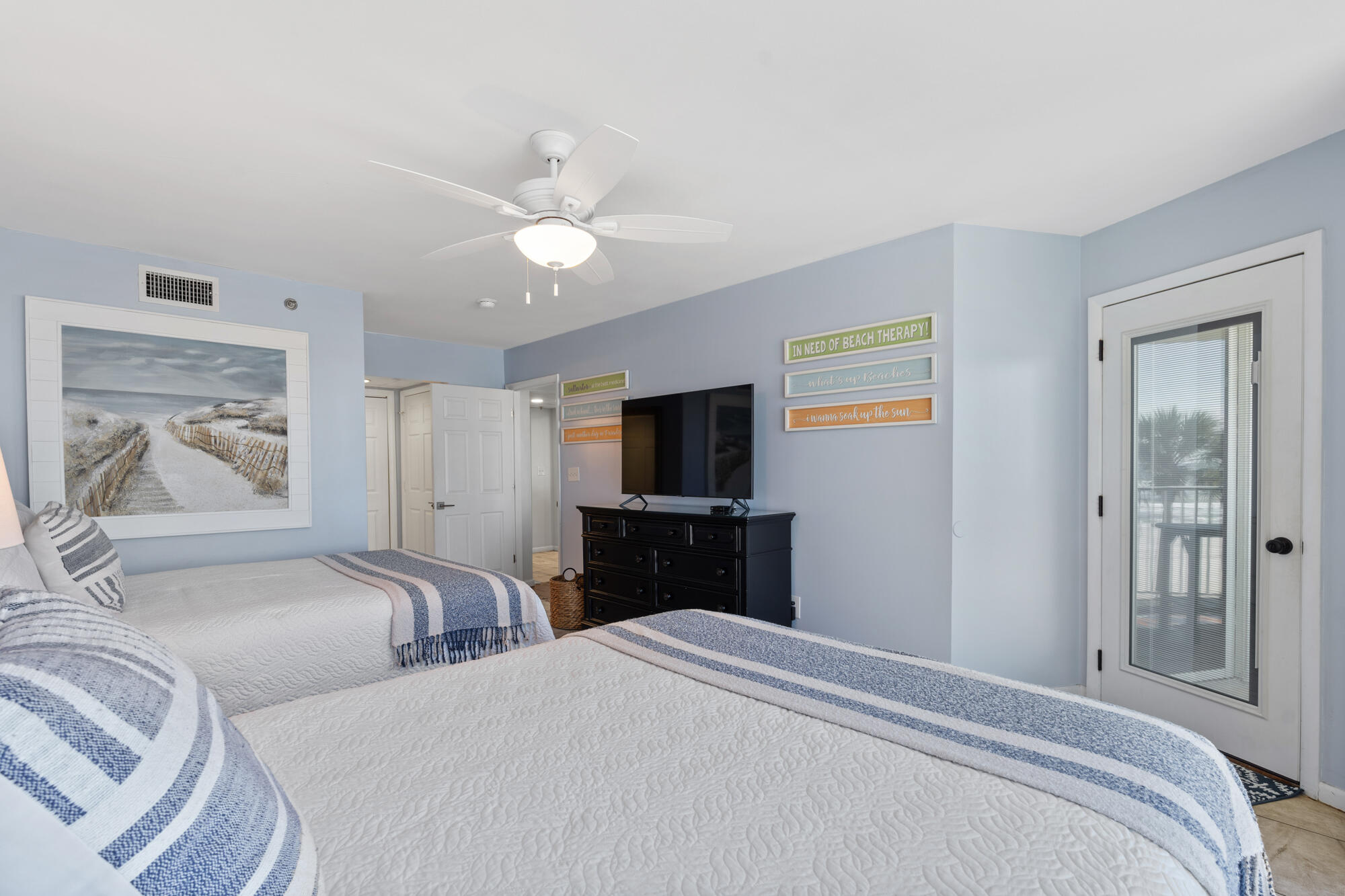 LONG BEACH - Residential