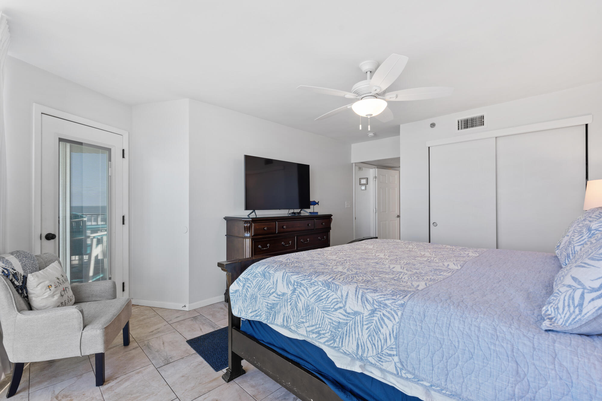 LONG BEACH - Residential