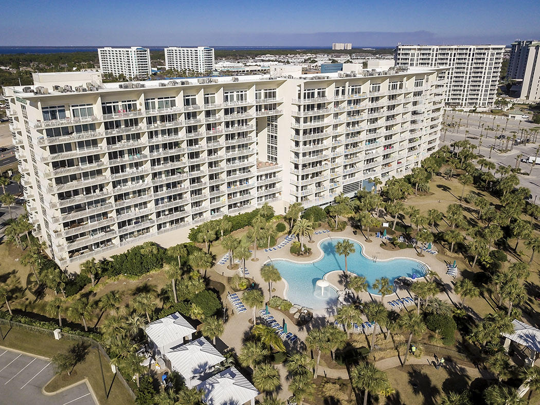 STERLING SHORES - Residential