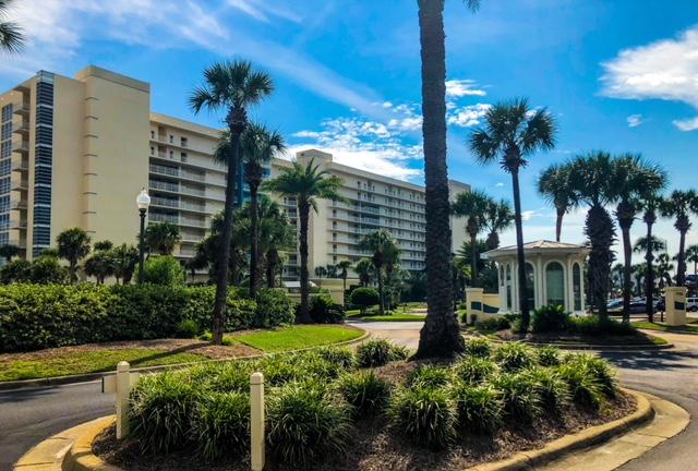 STERLING SHORES - Residential