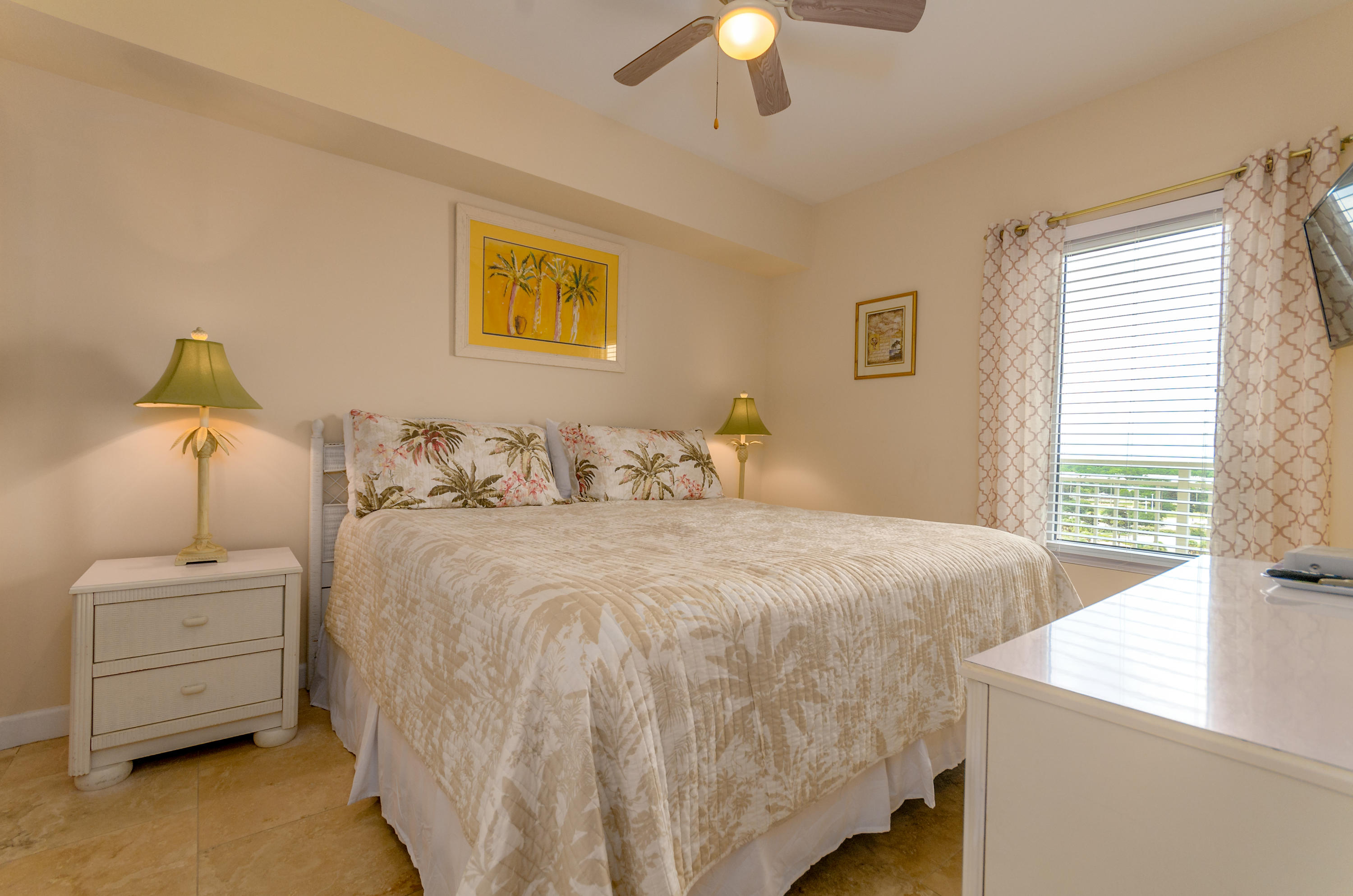 STERLING SHORES - Residential