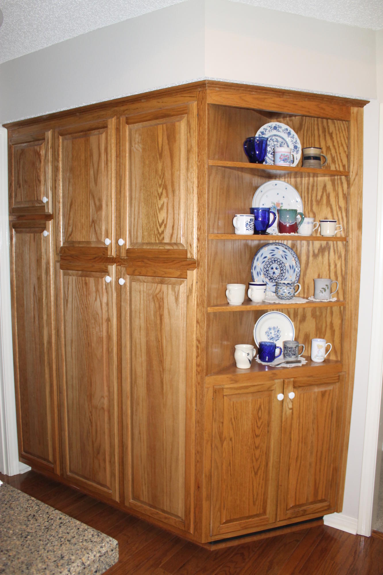 KENNEDY LAKE (UNRECORDED) - Residential