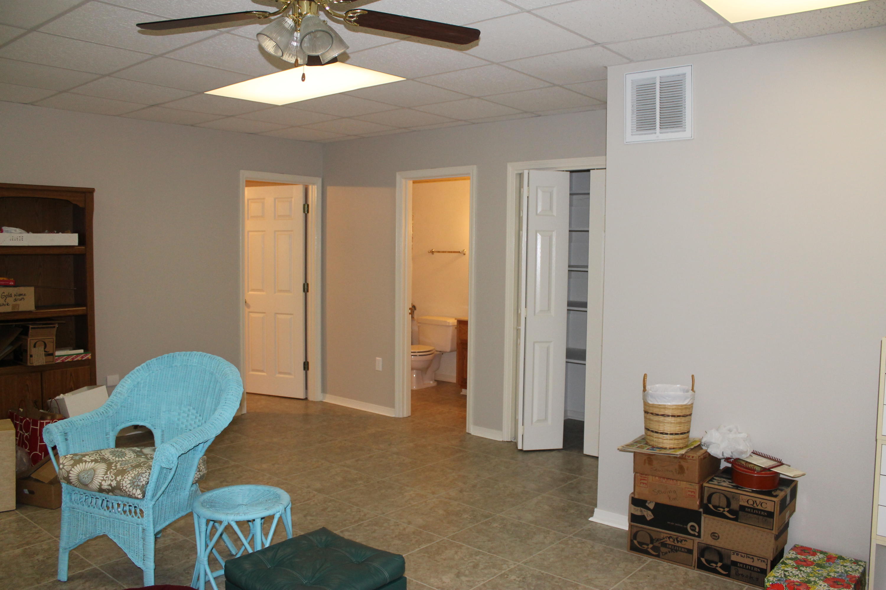 KENNEDY LAKE (UNRECORDED) - Residential