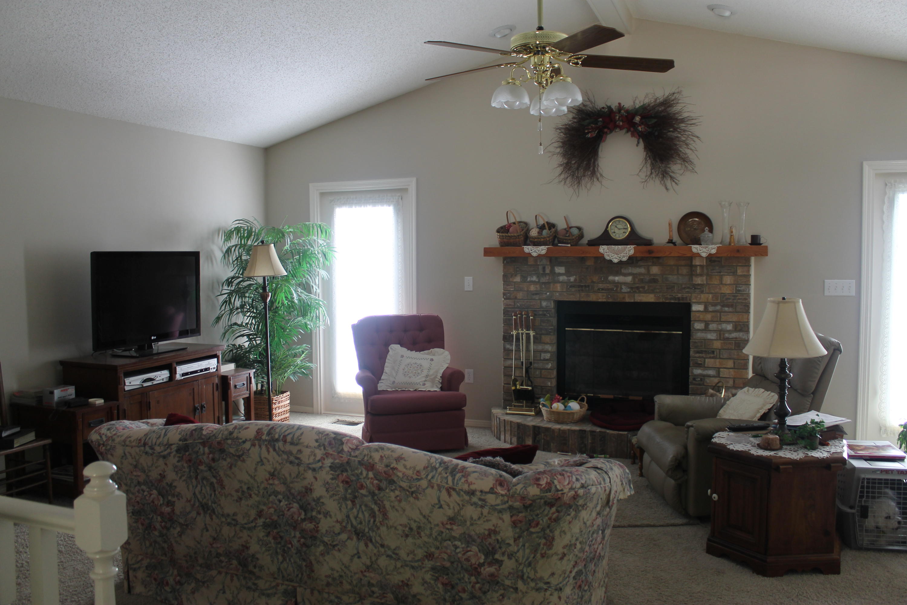 KENNEDY LAKE (UNRECORDED) - Residential