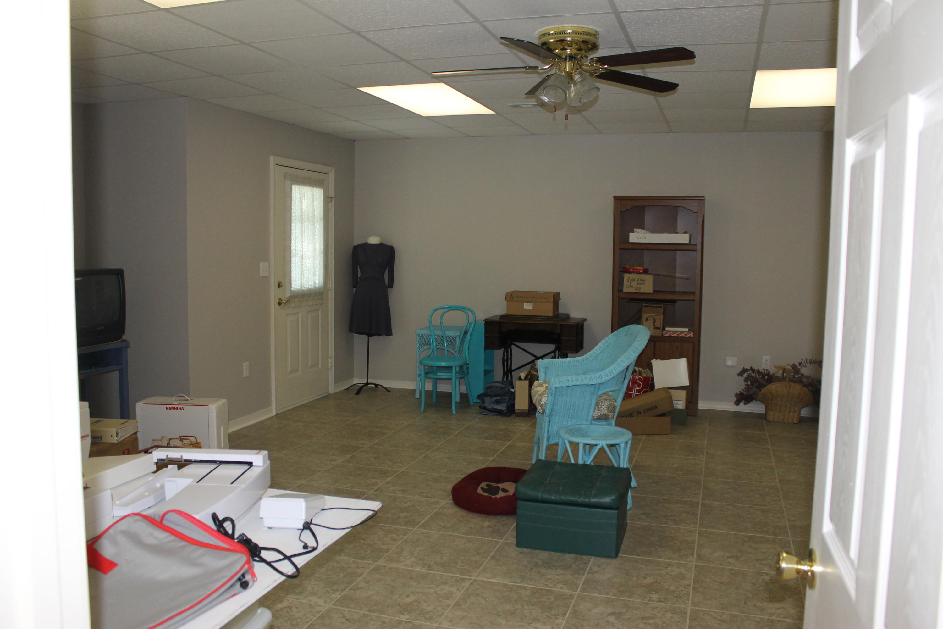 KENNEDY LAKE (UNRECORDED) - Residential