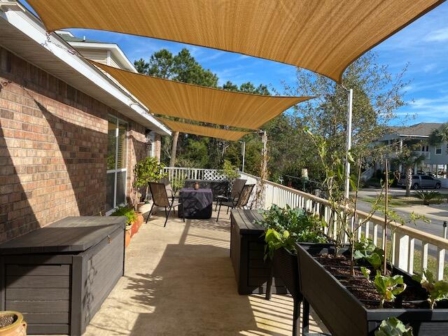 SPARKLING WATERS - Residential