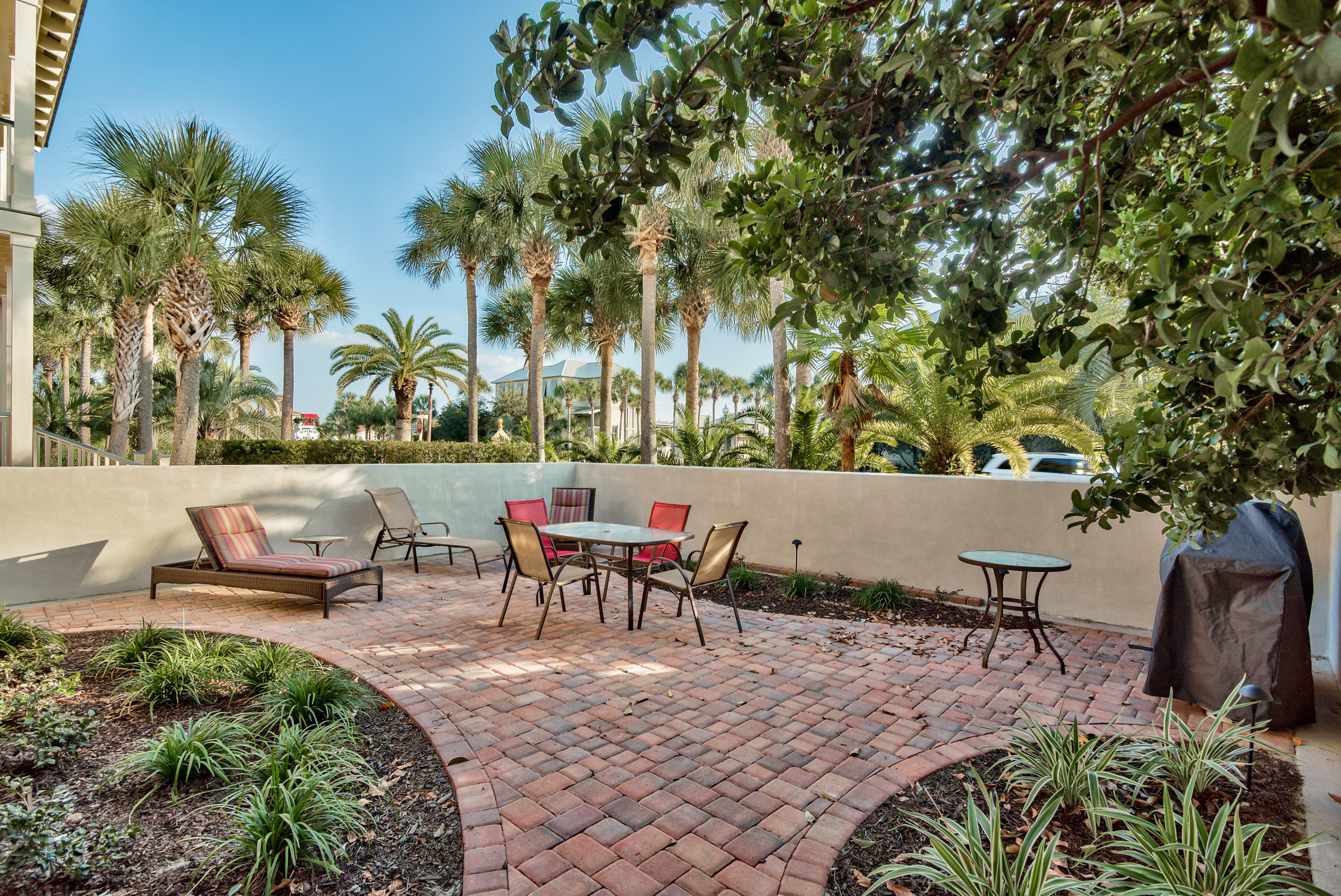 SEACREST BEACH - Residential