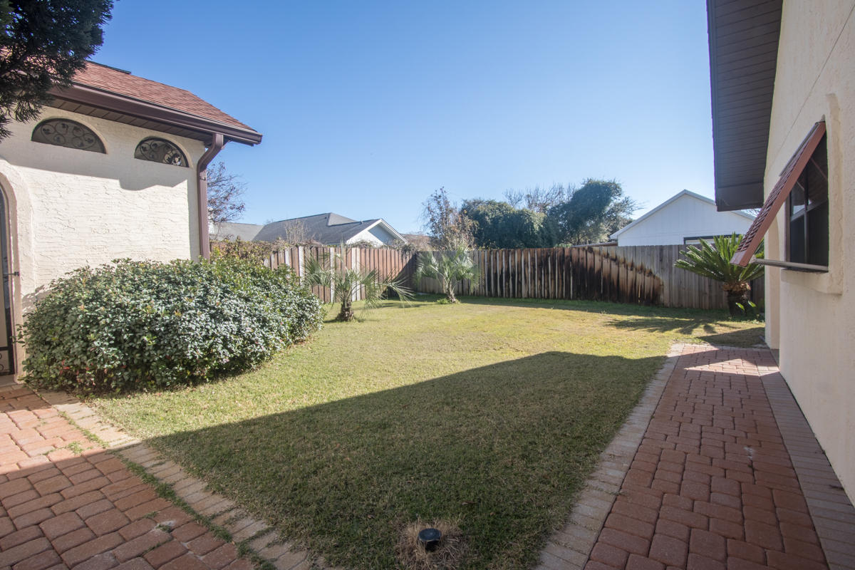 GULF VISTA - Residential