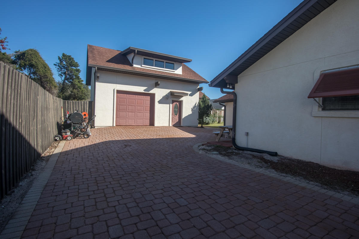 GULF VISTA - Residential