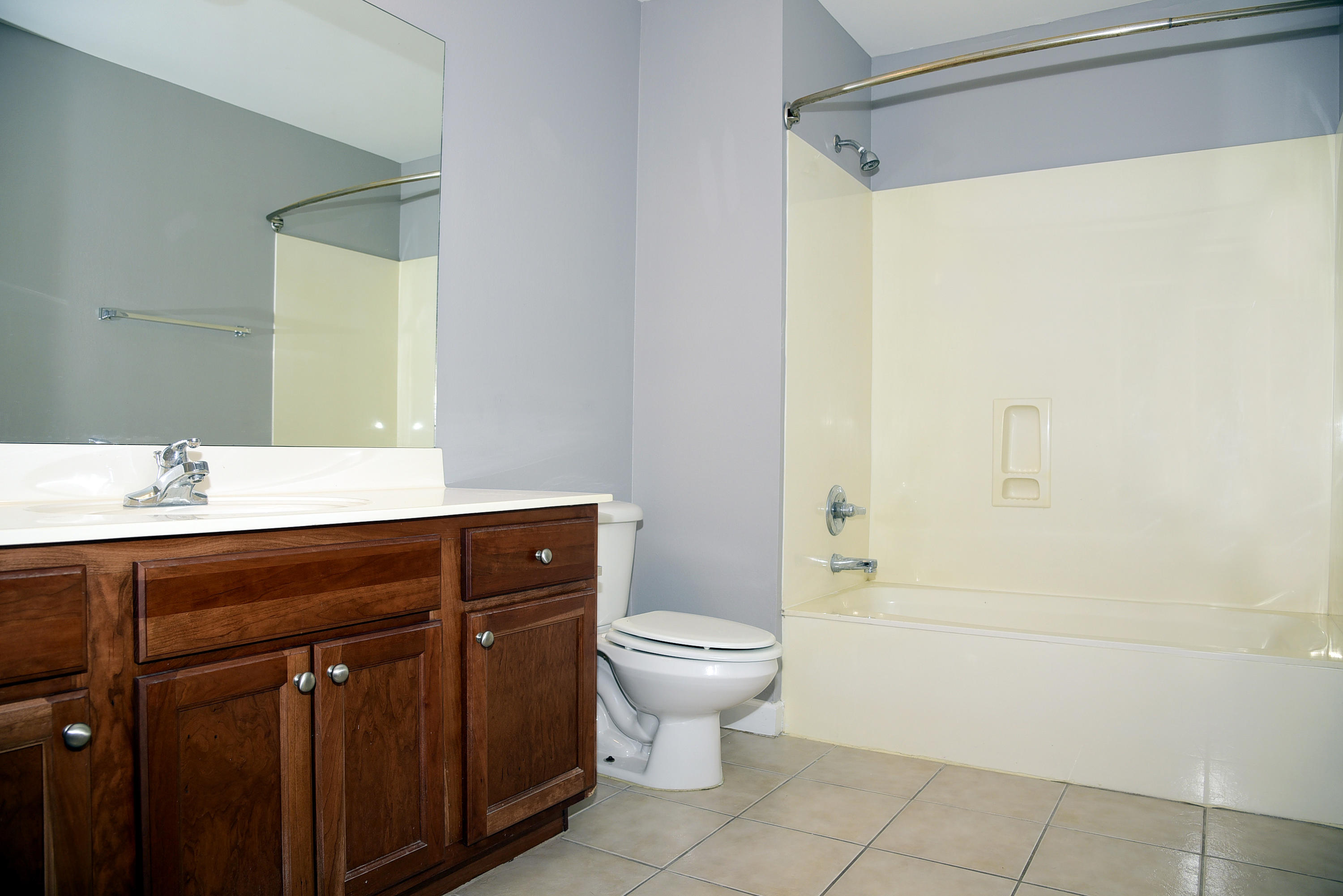 CARONDOLET T/H - Residential