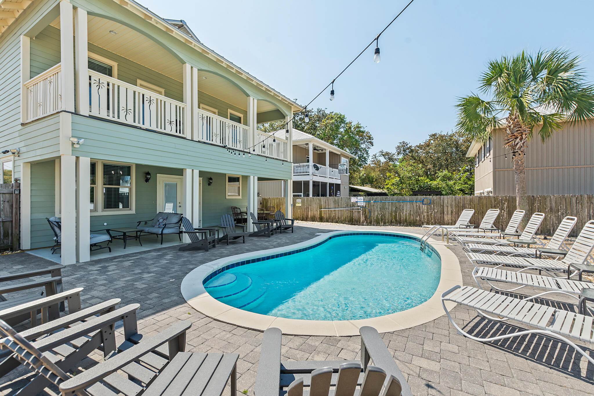 CRYSTAL BEACH - Residential